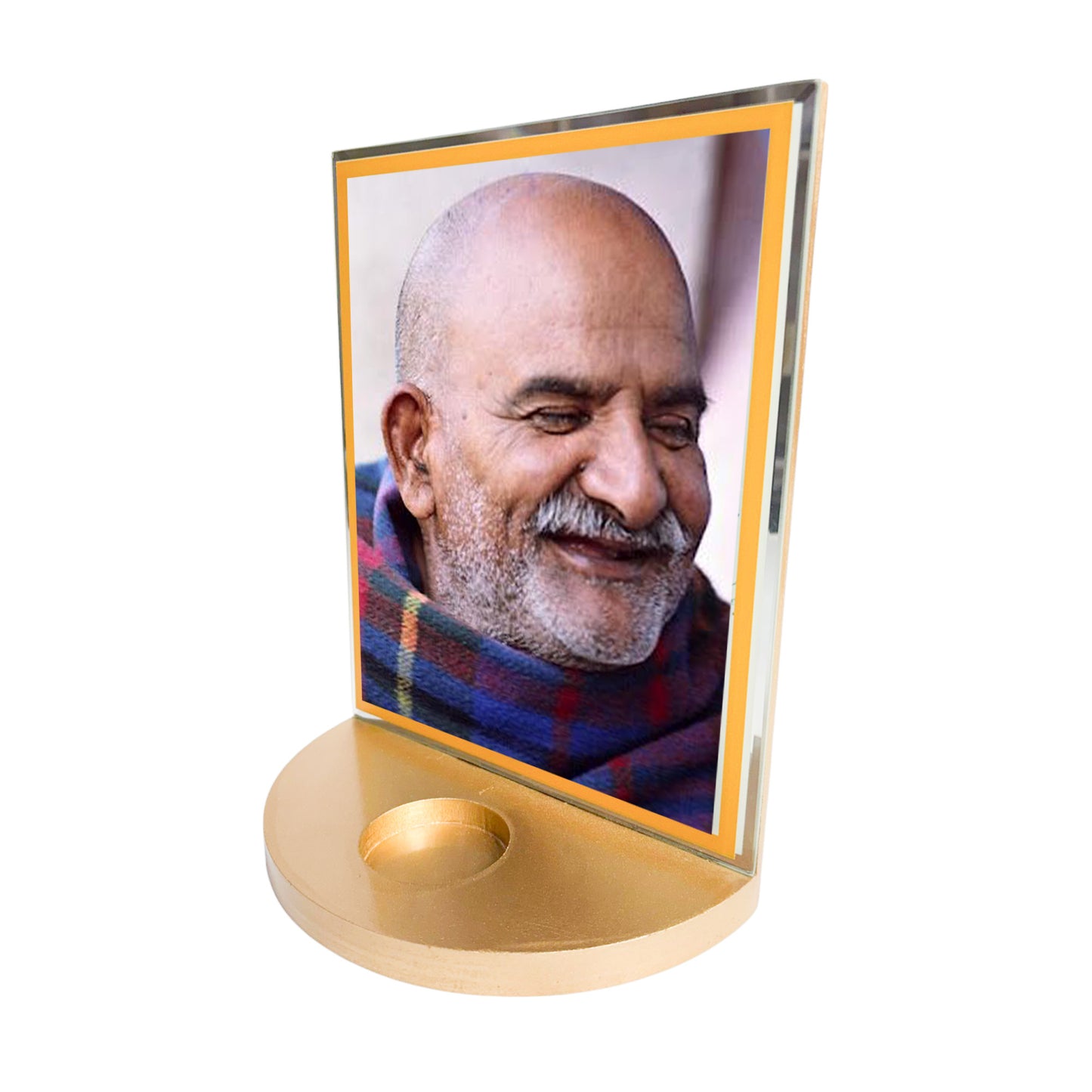 Neem Karoli Baba with T-light for Blessings