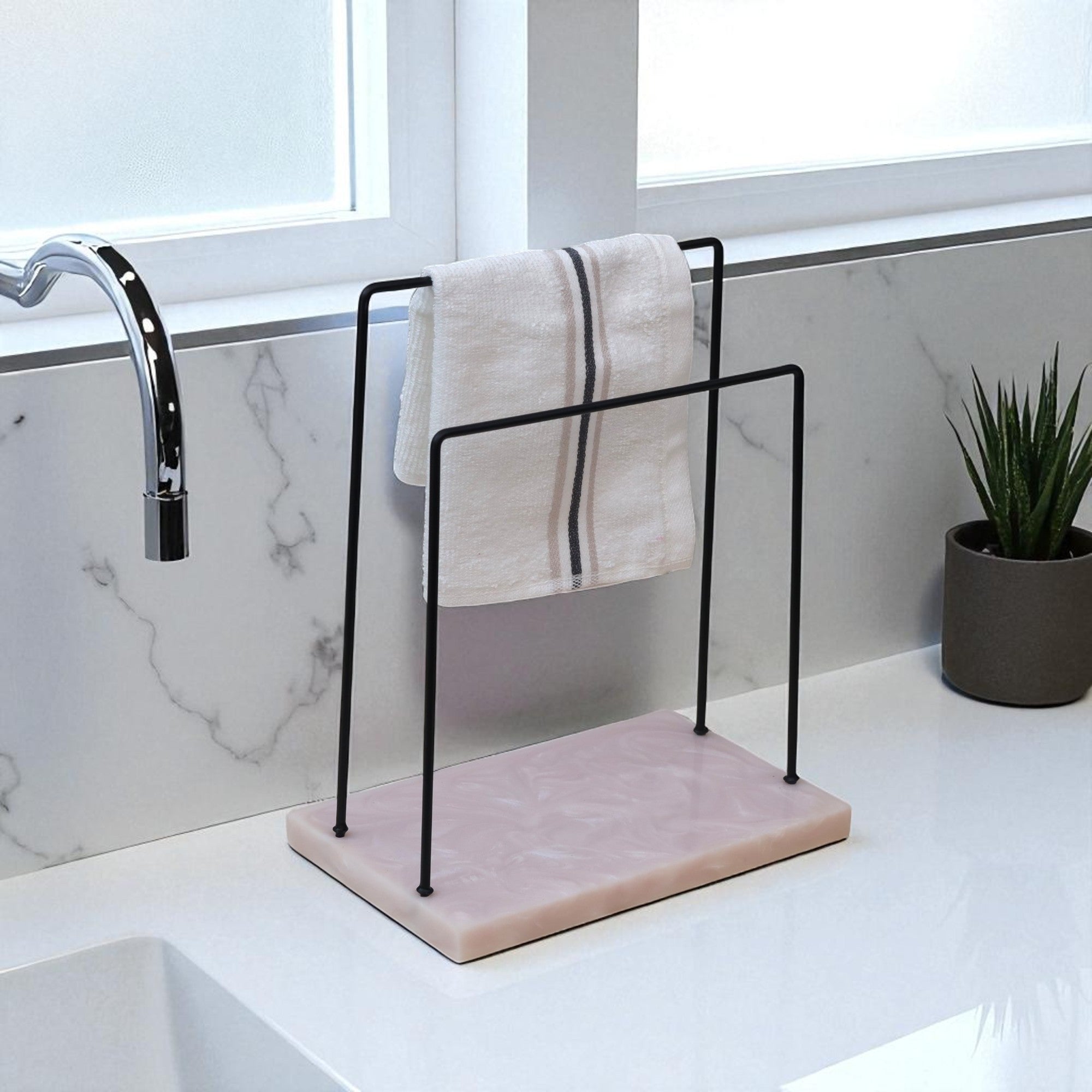 2 Steps Metal Powder Coated Towel Stand With Beige Resin Base