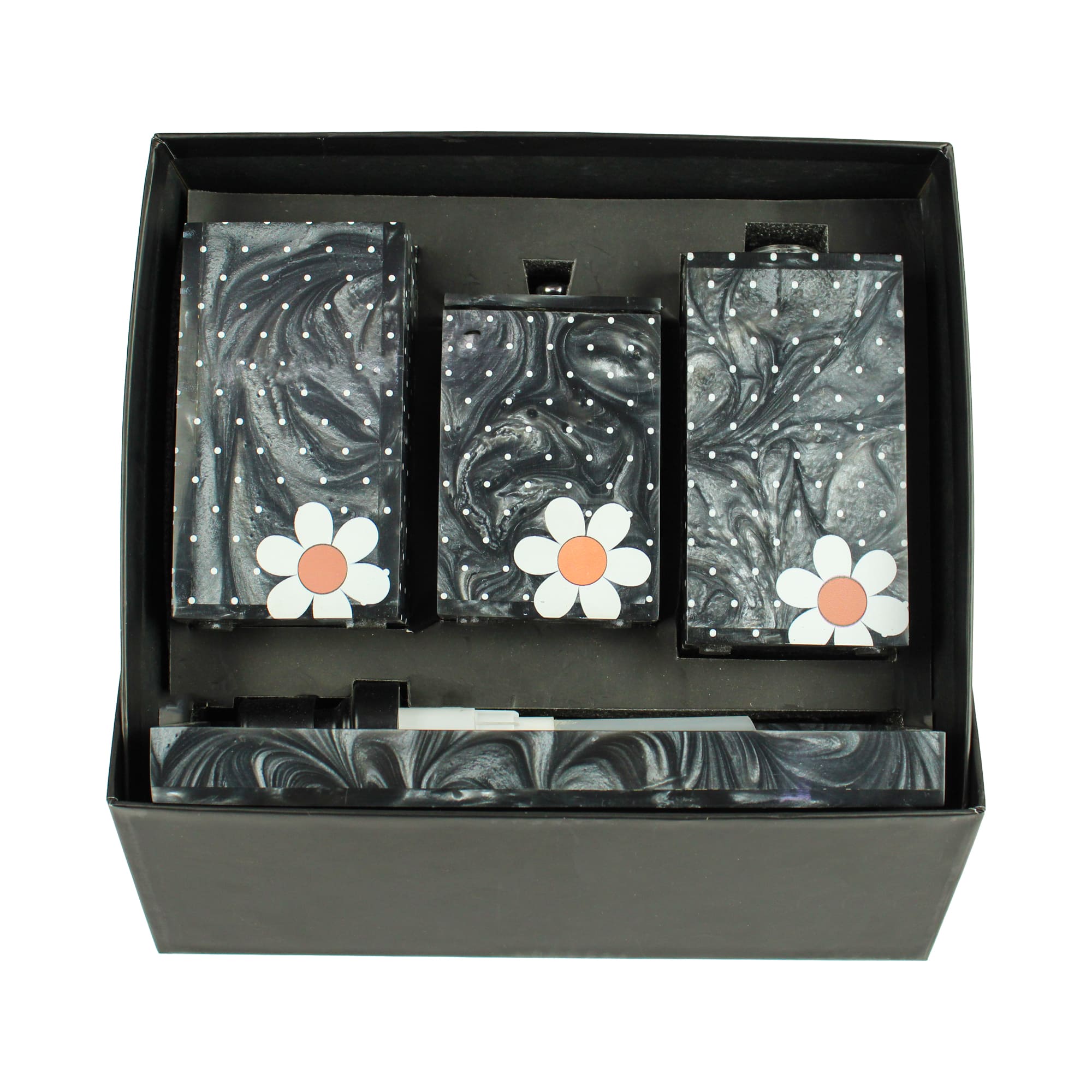 Stylish 4-Pieces Daisy Bathroom Set for Luxury Look