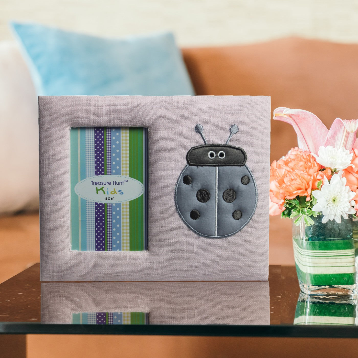 Embroidered Bug Photo Frame With Applique Work