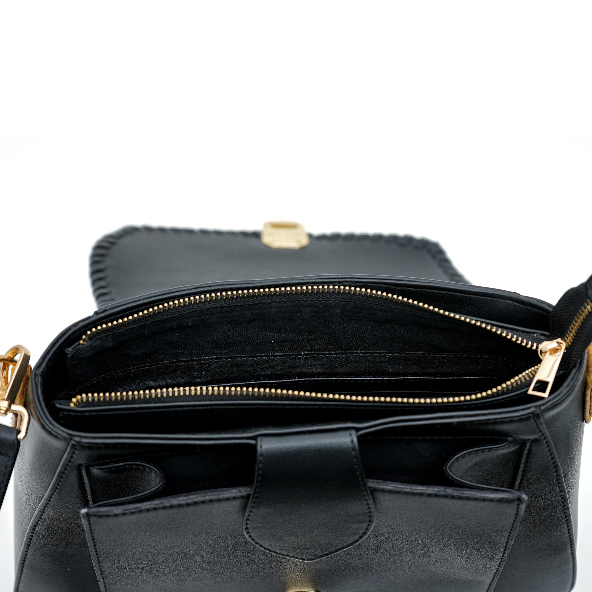 Braids & Weave Velora Handle Bag