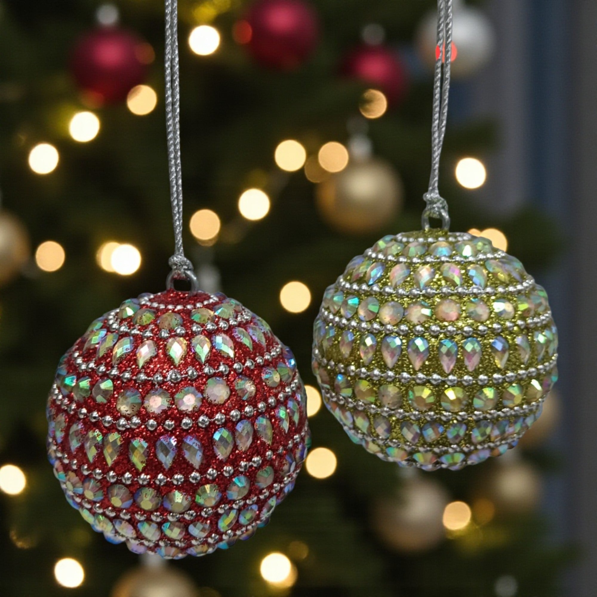 Set of 2 Beaded / Mirror Chips Balls Christmas Hangings