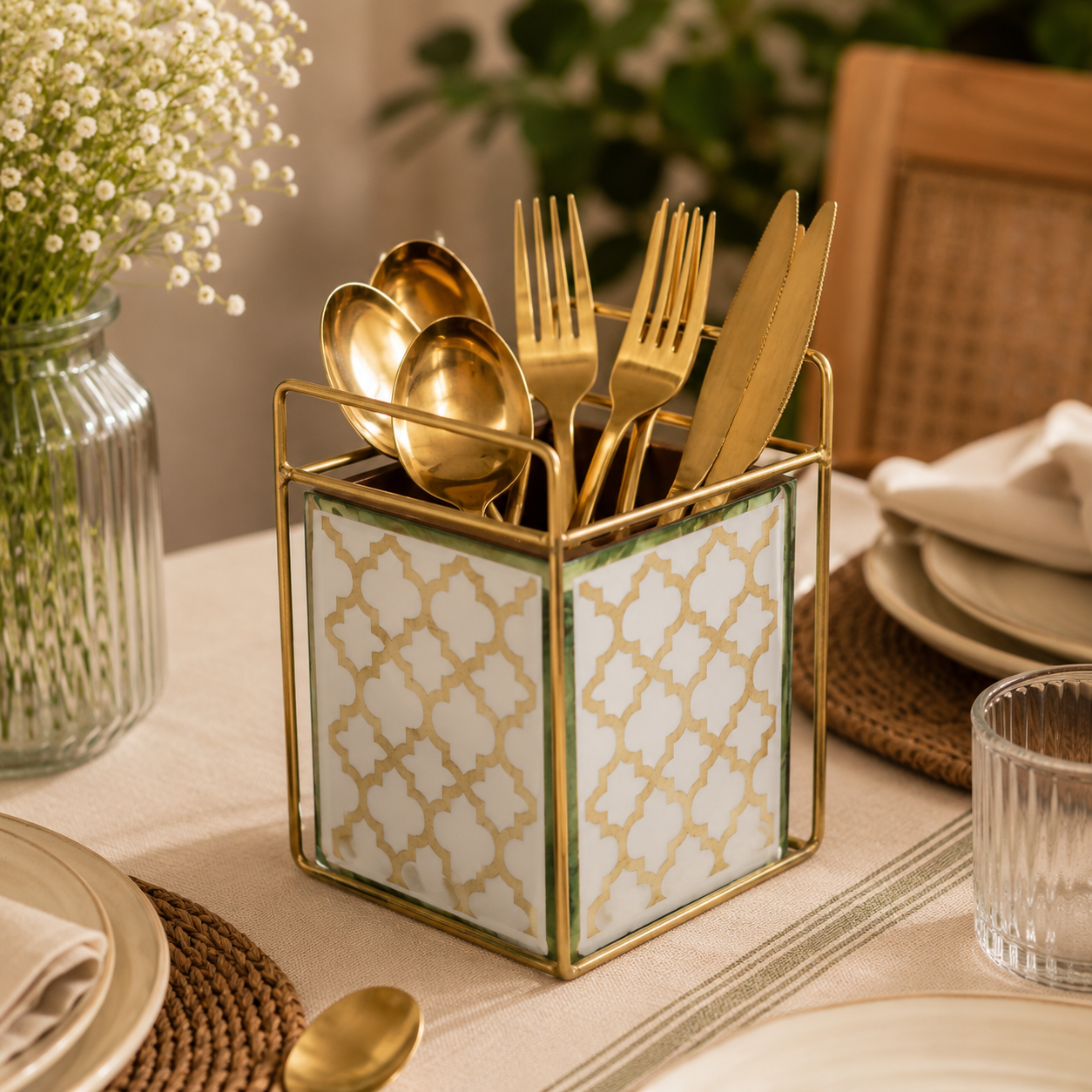 Elegant Gold Pattern Cutlery Holder for Dining Table