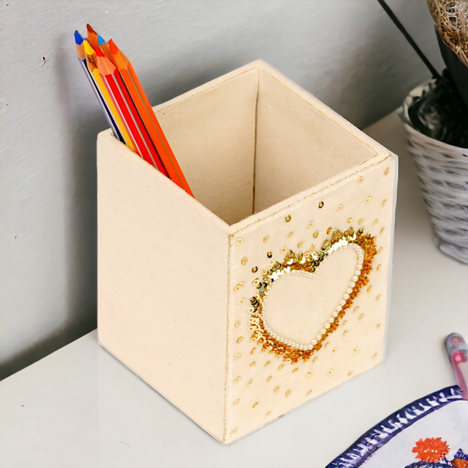 Heart Design Stationary Organizer & Pen Holder (Set of 2)