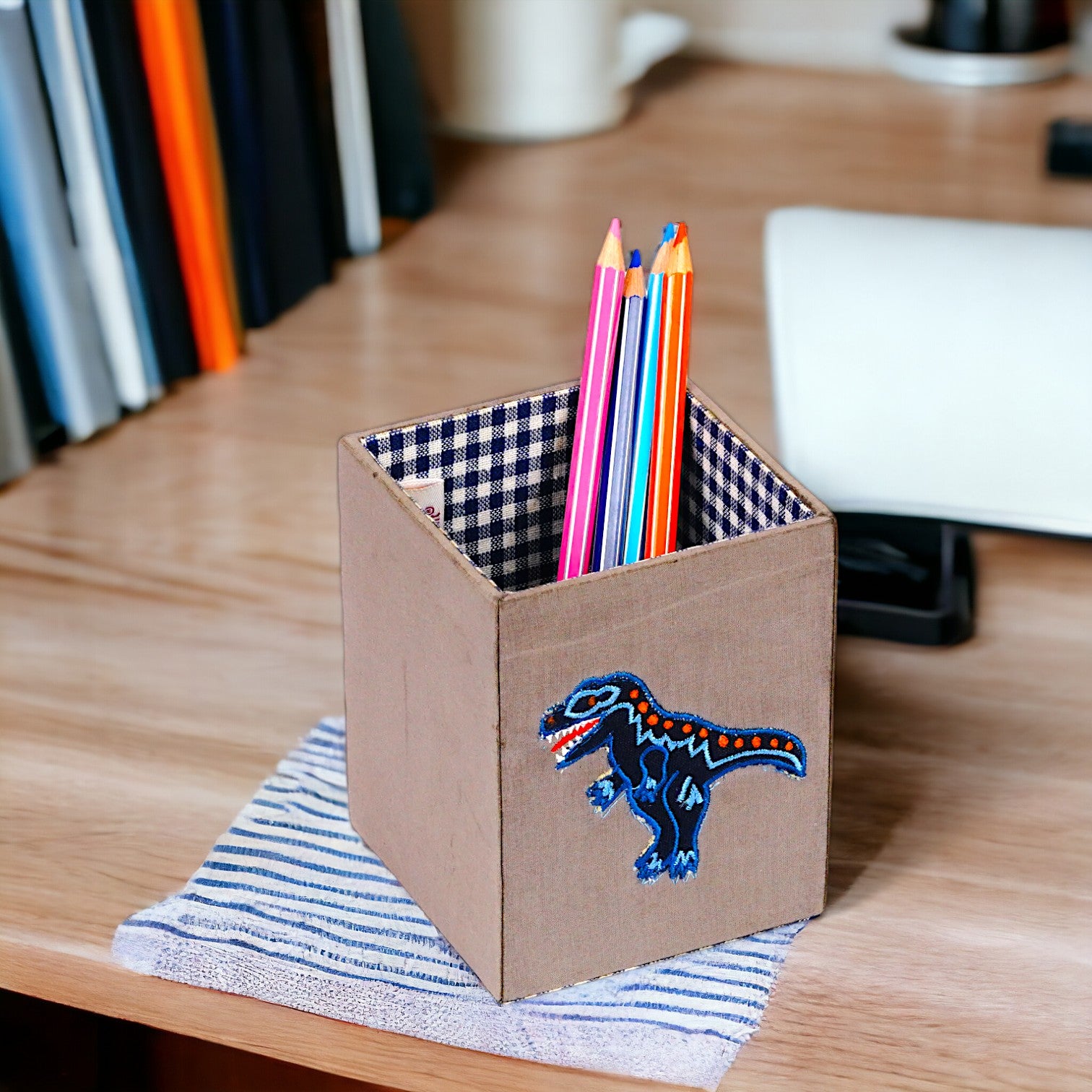 Dinosaur Design Stationary Organizer & Pen Holder (Set of 2)