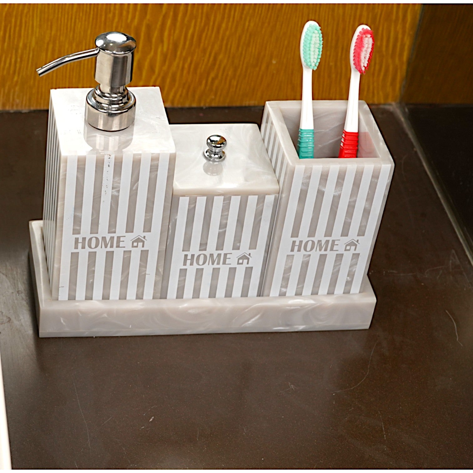 Premium 4 Pieces Designer Bath Accessory Set