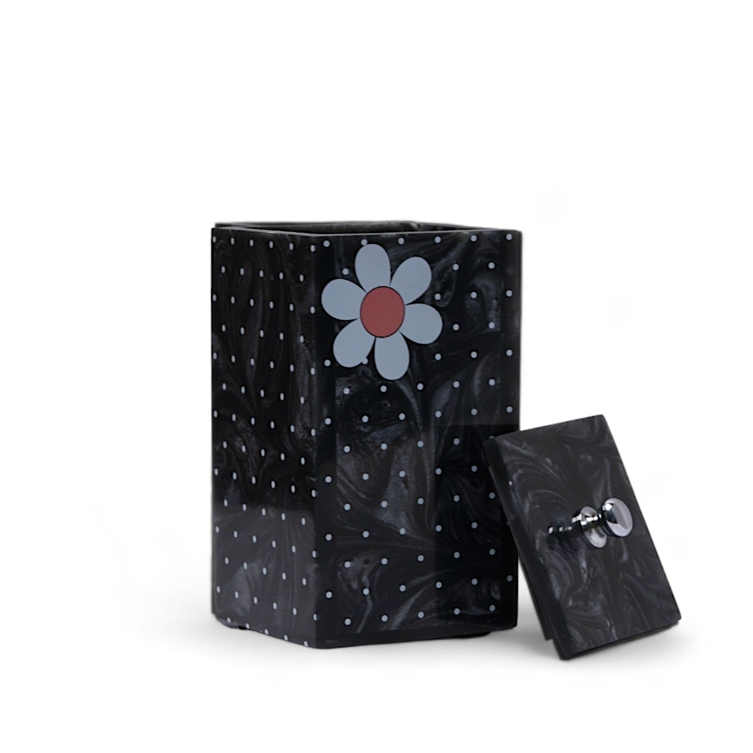 Stylish 4-Pieces Daisy Bathroom Set for Luxury Look