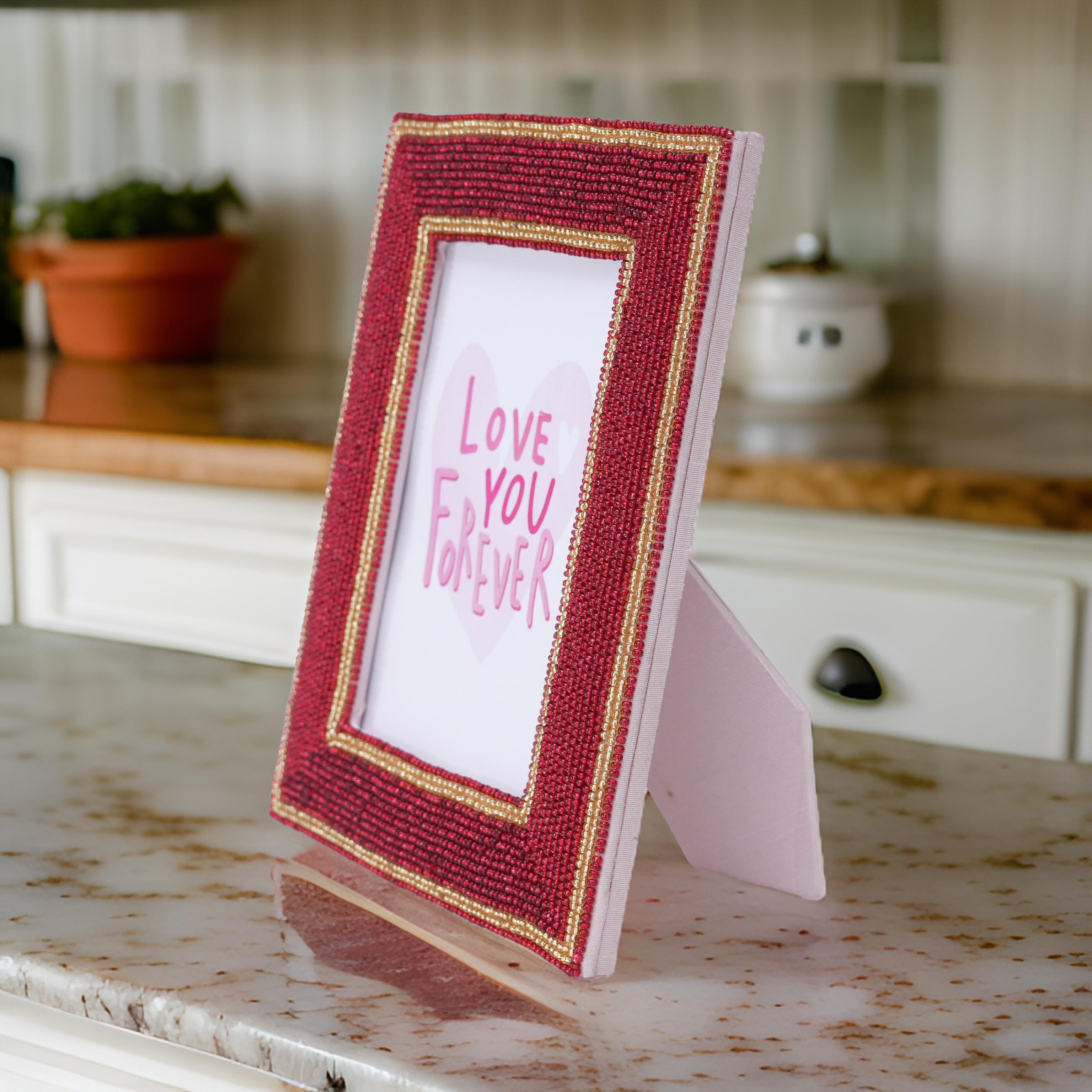  Beautifully Beaded Picture Frame for Valentine's Day 
