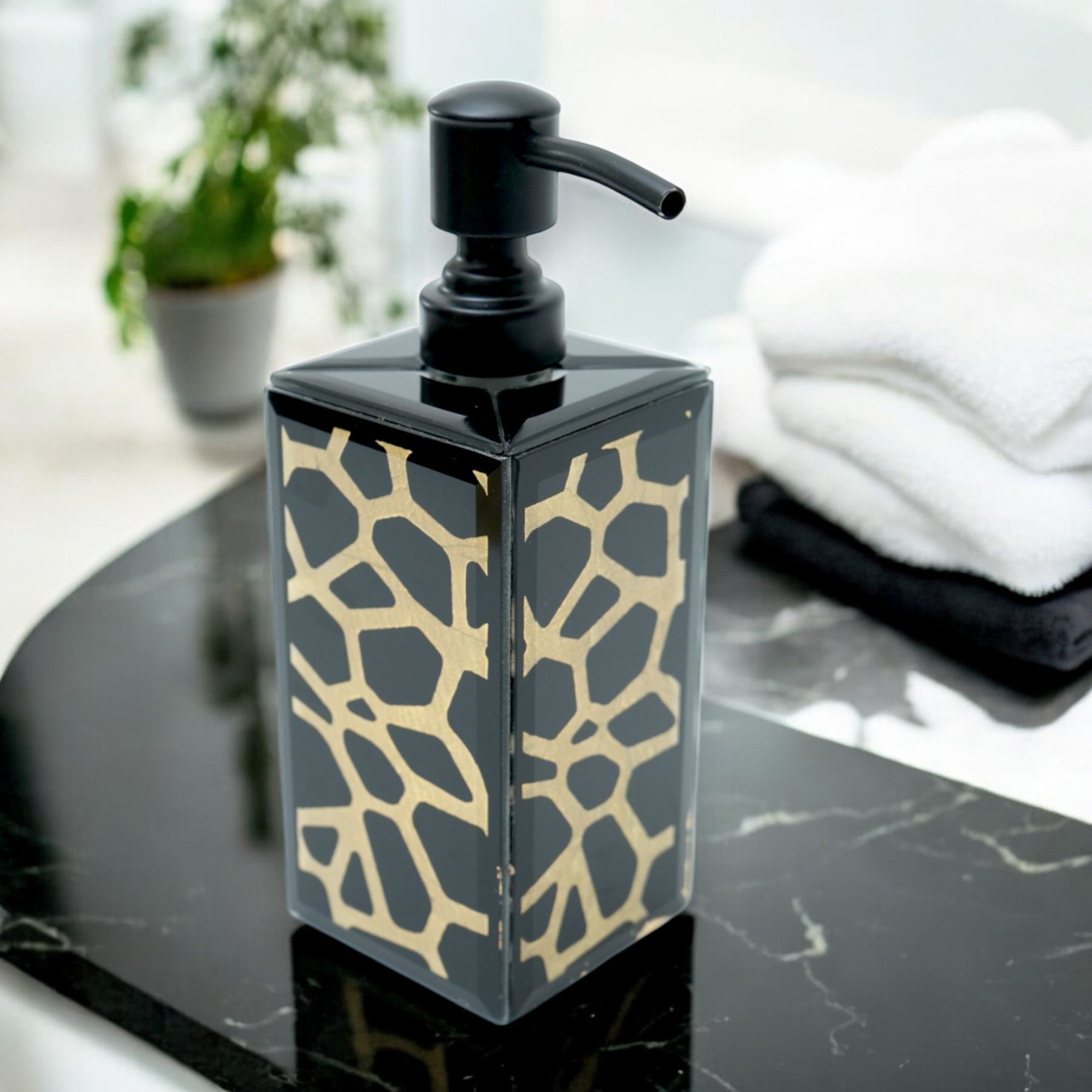 Stylish Soap Dispenser for Modern Bathrooms & Offices