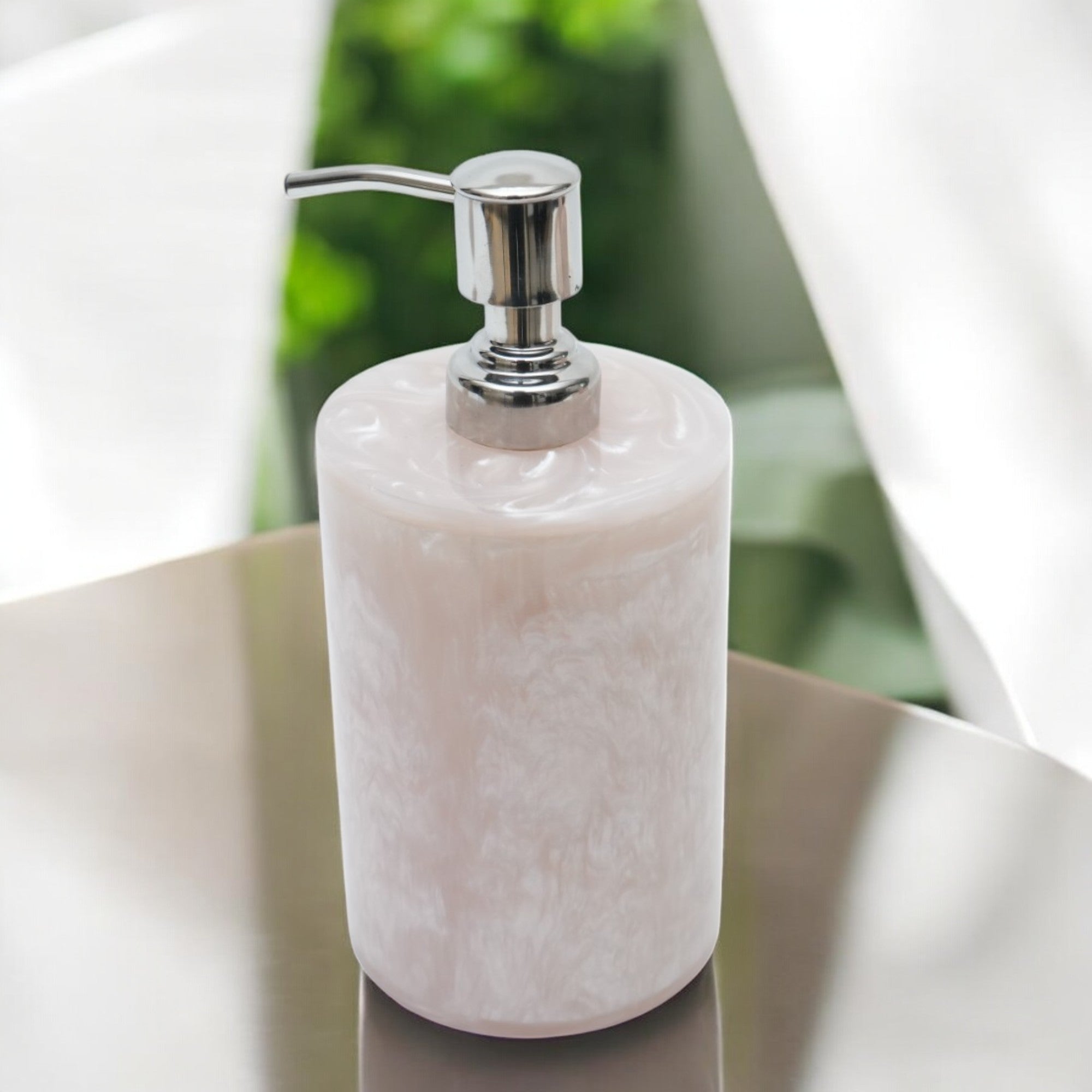 Stylish Soap Dispenser for Luxury Bathrooms