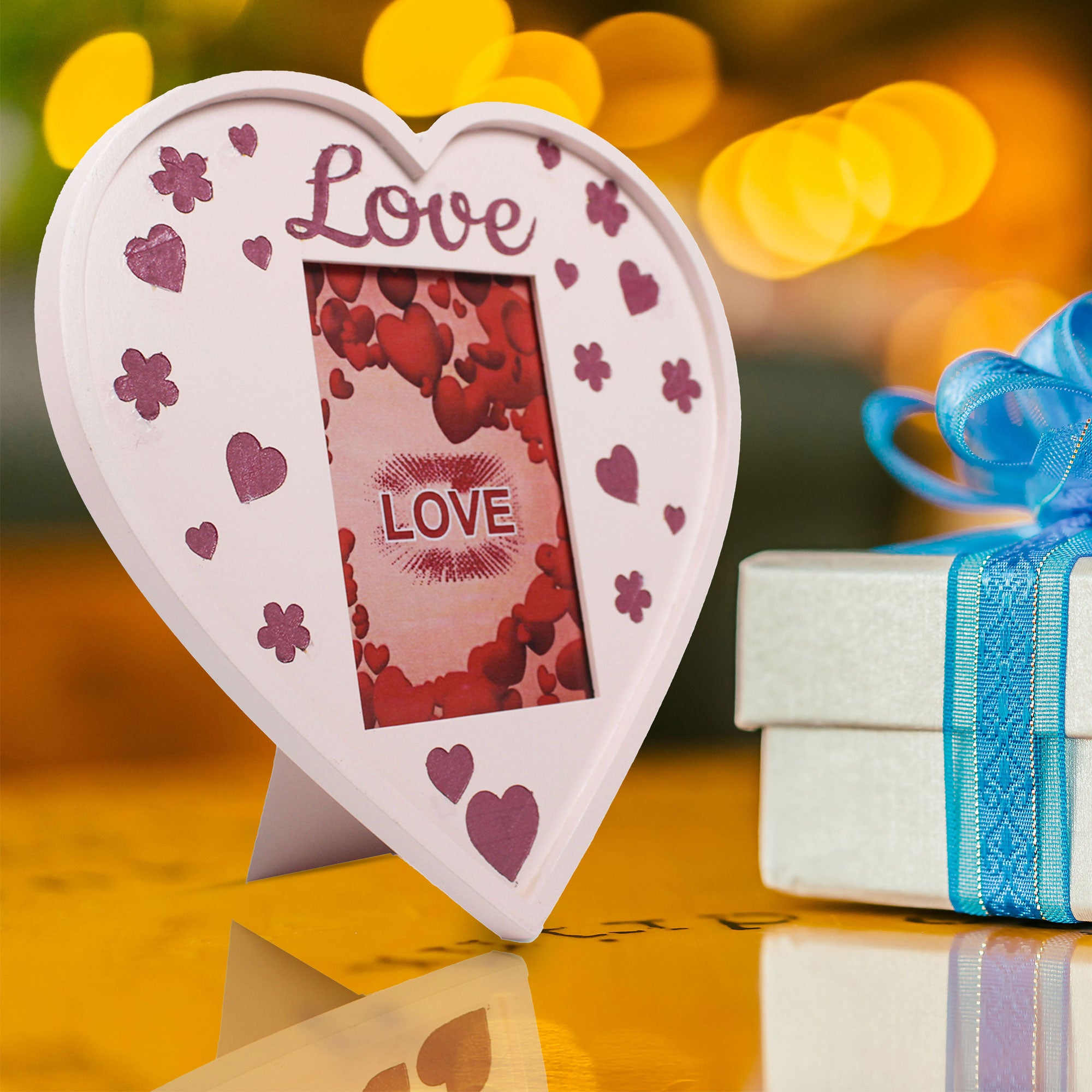  Engraved "Love & Hearts" Picture Frame - Best Gift for Valentine-s Day 