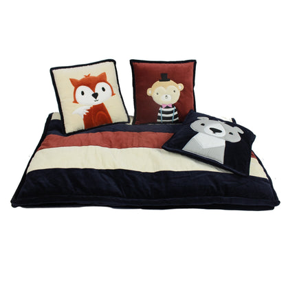 Cartoon Character Quilt Set with 3 Soft Pillows