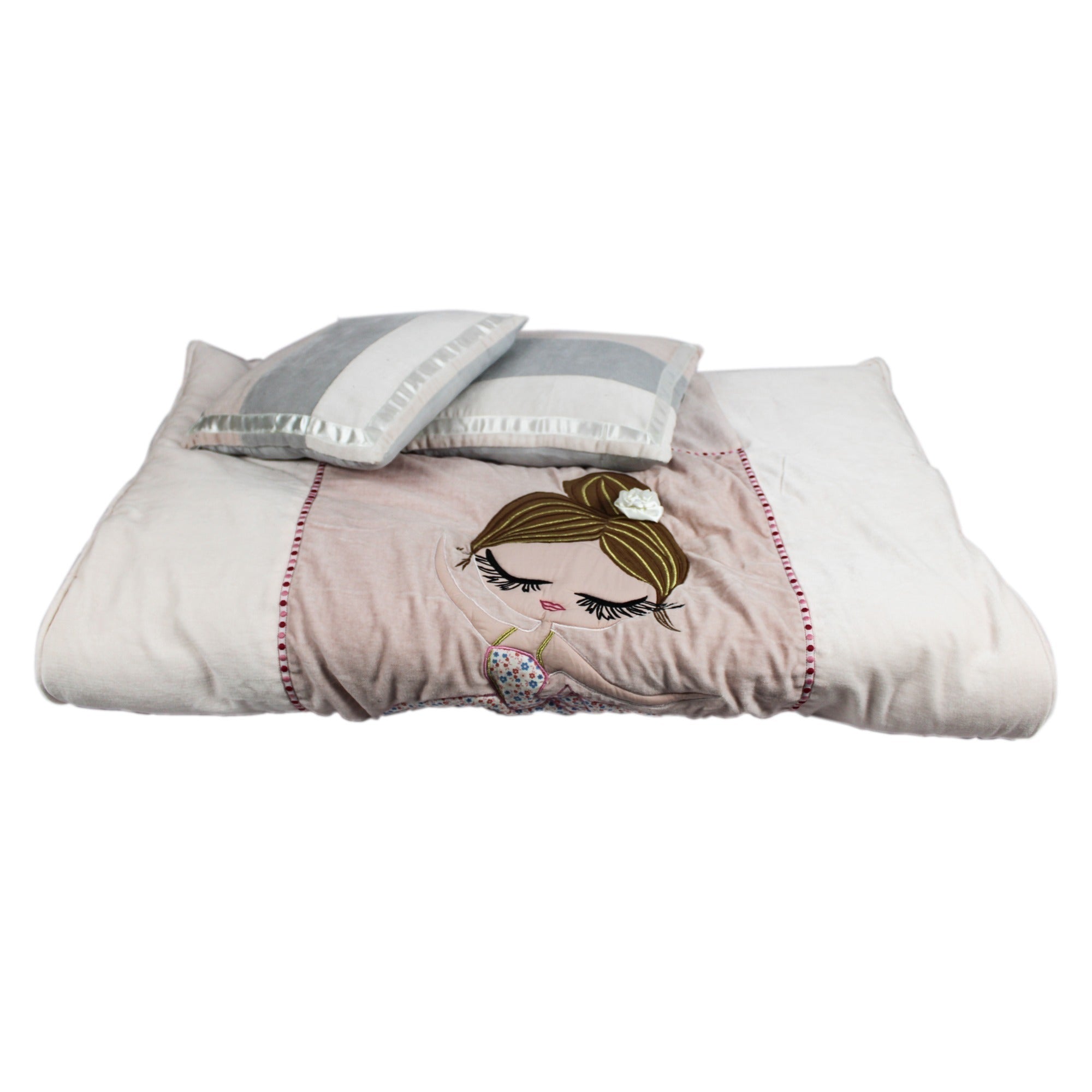 Queen Quilt Set with 2 Soft Pillows