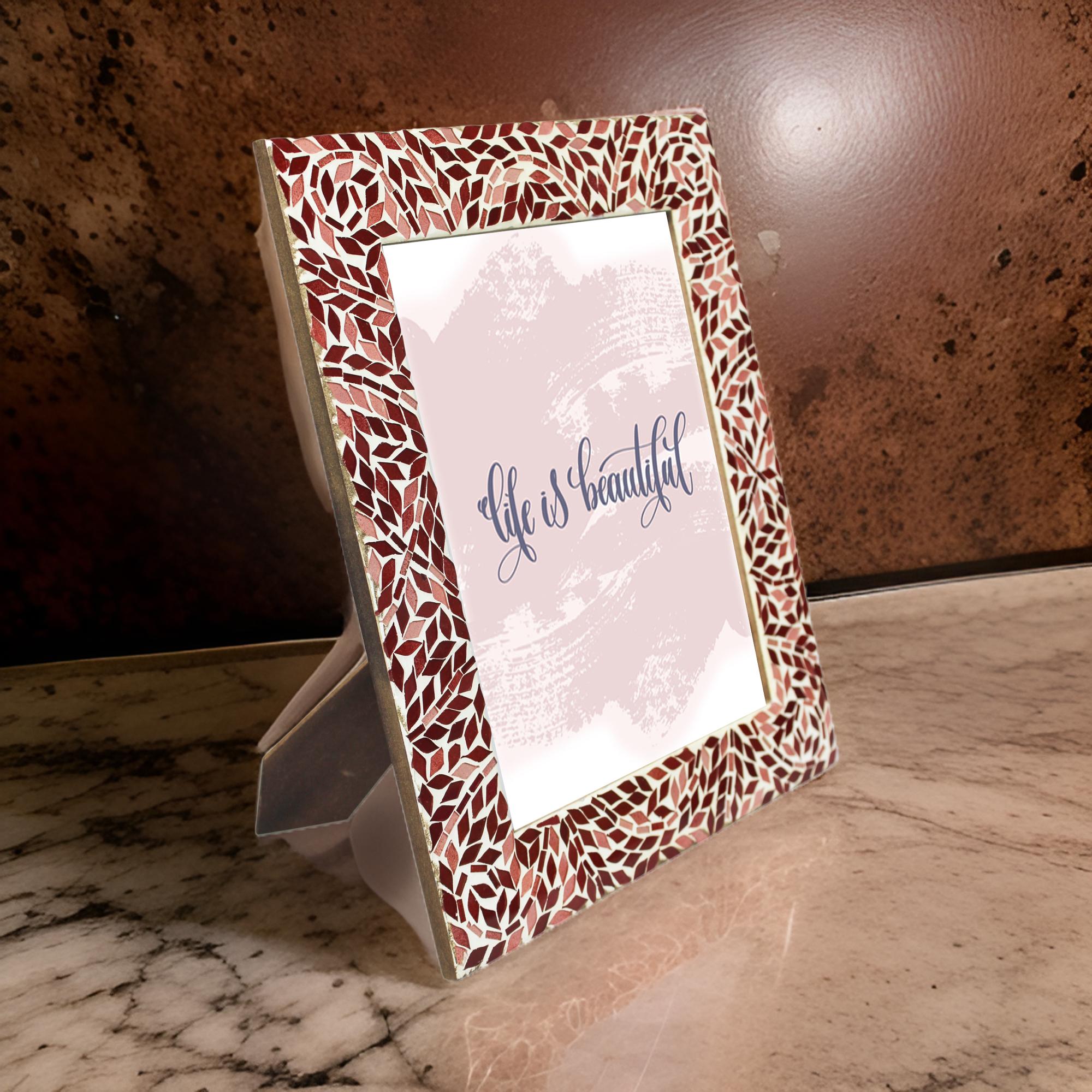 Red & White Mosaic Photo / Picture Frame