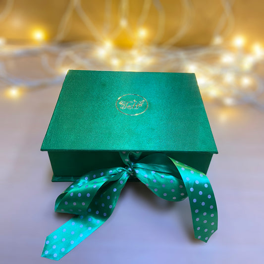 Gift Box for Christmas (Green Color)