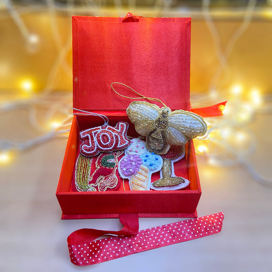 Gift Box for Christmas (Red Color)