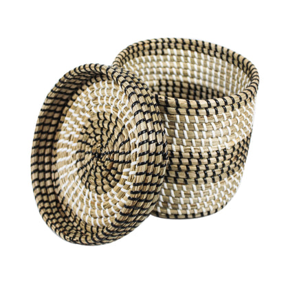 Sea Grass Round Shaped Basket