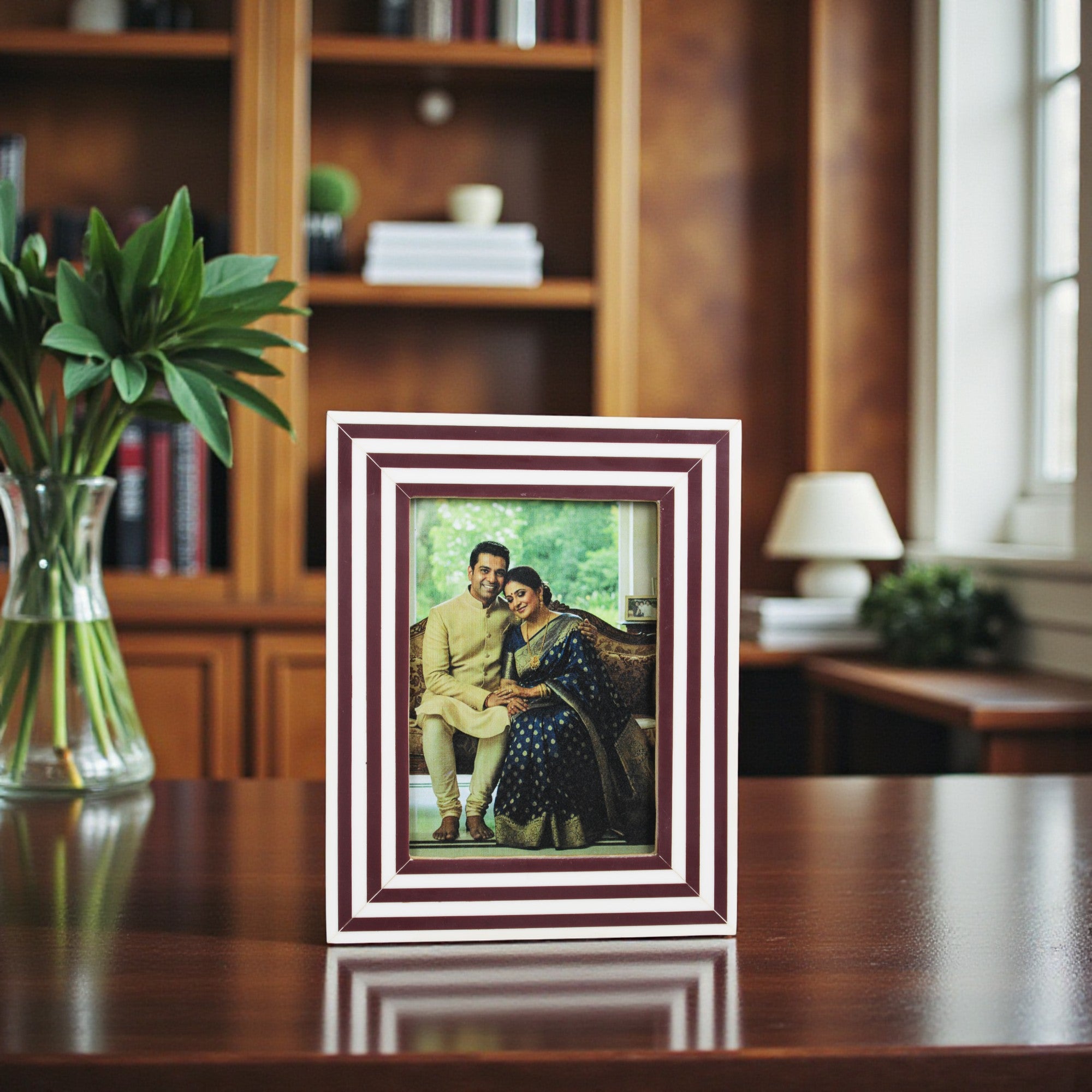 Stripe Design Stylish Photo Frame for Desk & Table Décor