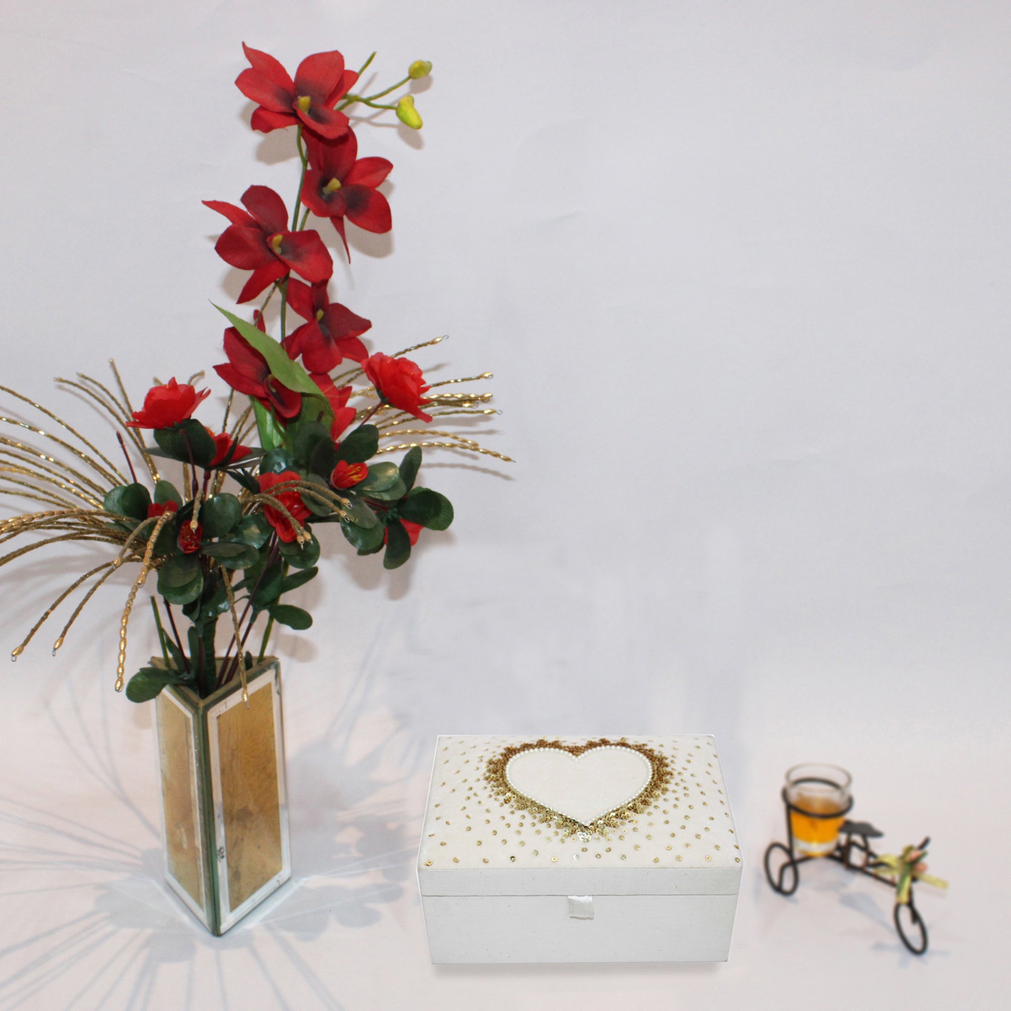 Beautiful Heart Sequin Beaded Stationary Box for Kids