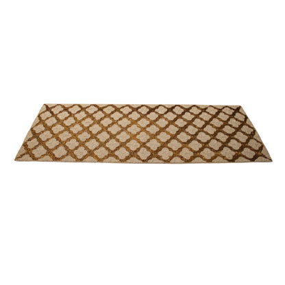 Beaded Diamond Shape Table Runner