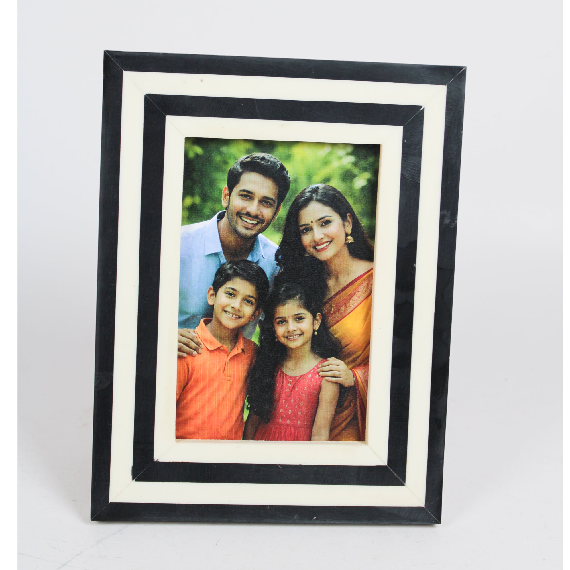  Ivory Nested Geometric Photo Frame 