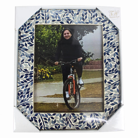 Blue & White Mosaic Photo / Picture Frame (Picture Size: 8 x 10 Inches)