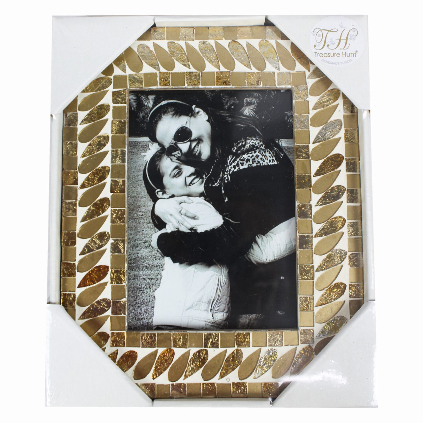 Gold & White Mosaic Photo / Picture Frame (Picture Size: 5 x 7 Inches)