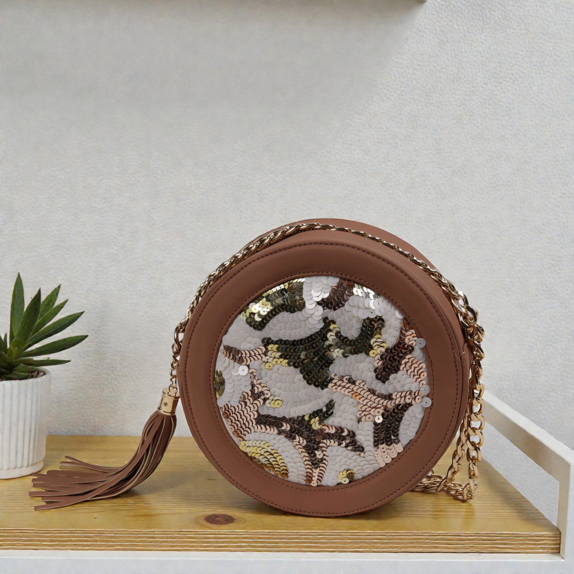  Round Hand-Embroidered Beaded High-Quality PU Bag 