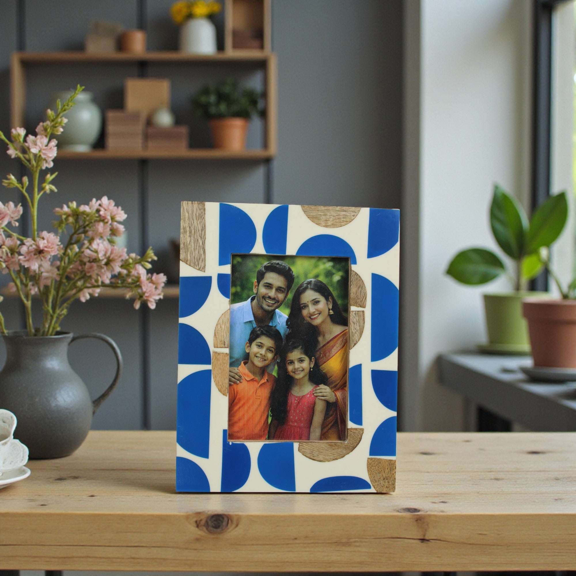 Artisan Hand-Inlay Geometric Photo Frame – Blue & Natural Wood Semi-Circle Design