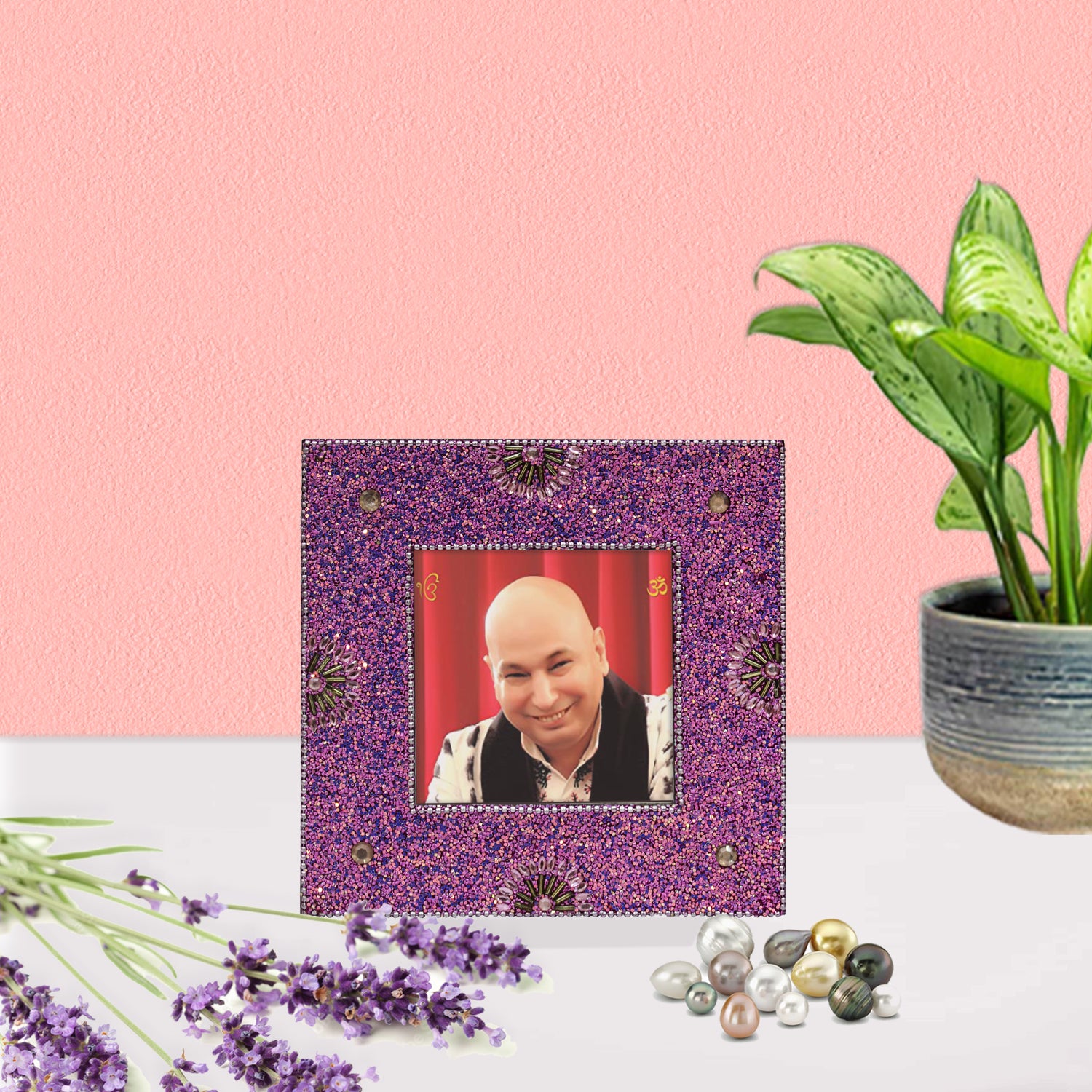  Handcrafted Guruji Photo Frame TH-1073 