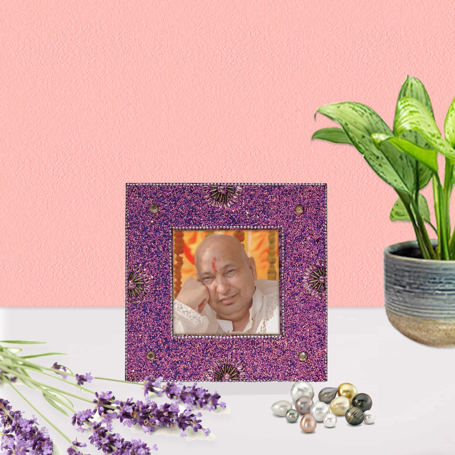  Handcrafted Guruji Photo Frame TH-1076 