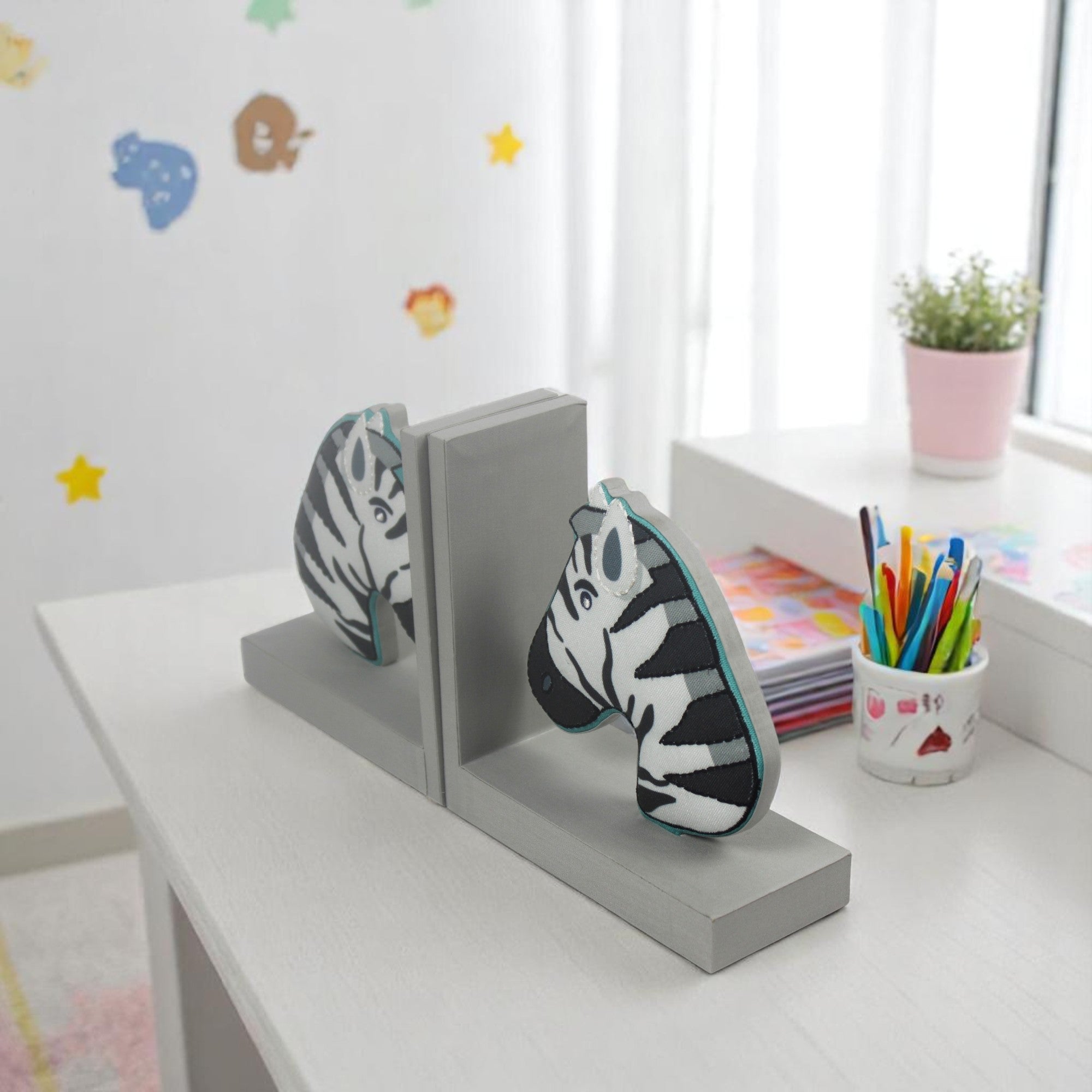 Zebra Design Bookends (Set of 2 Pieces)