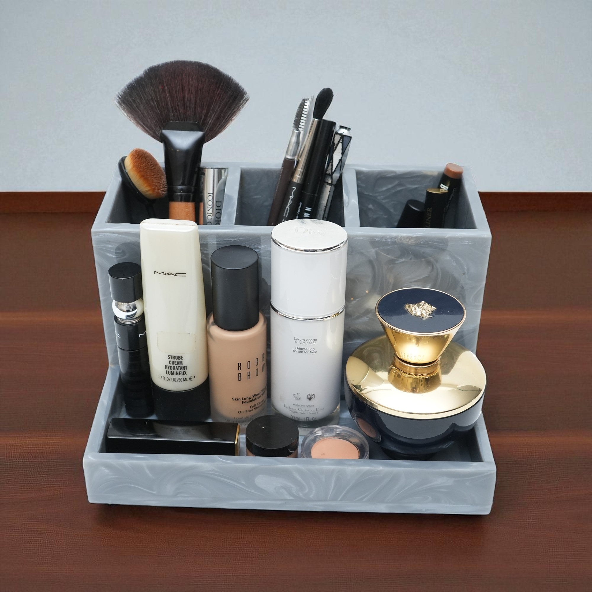  Sophisticated Resin Look Makeup Organizer 