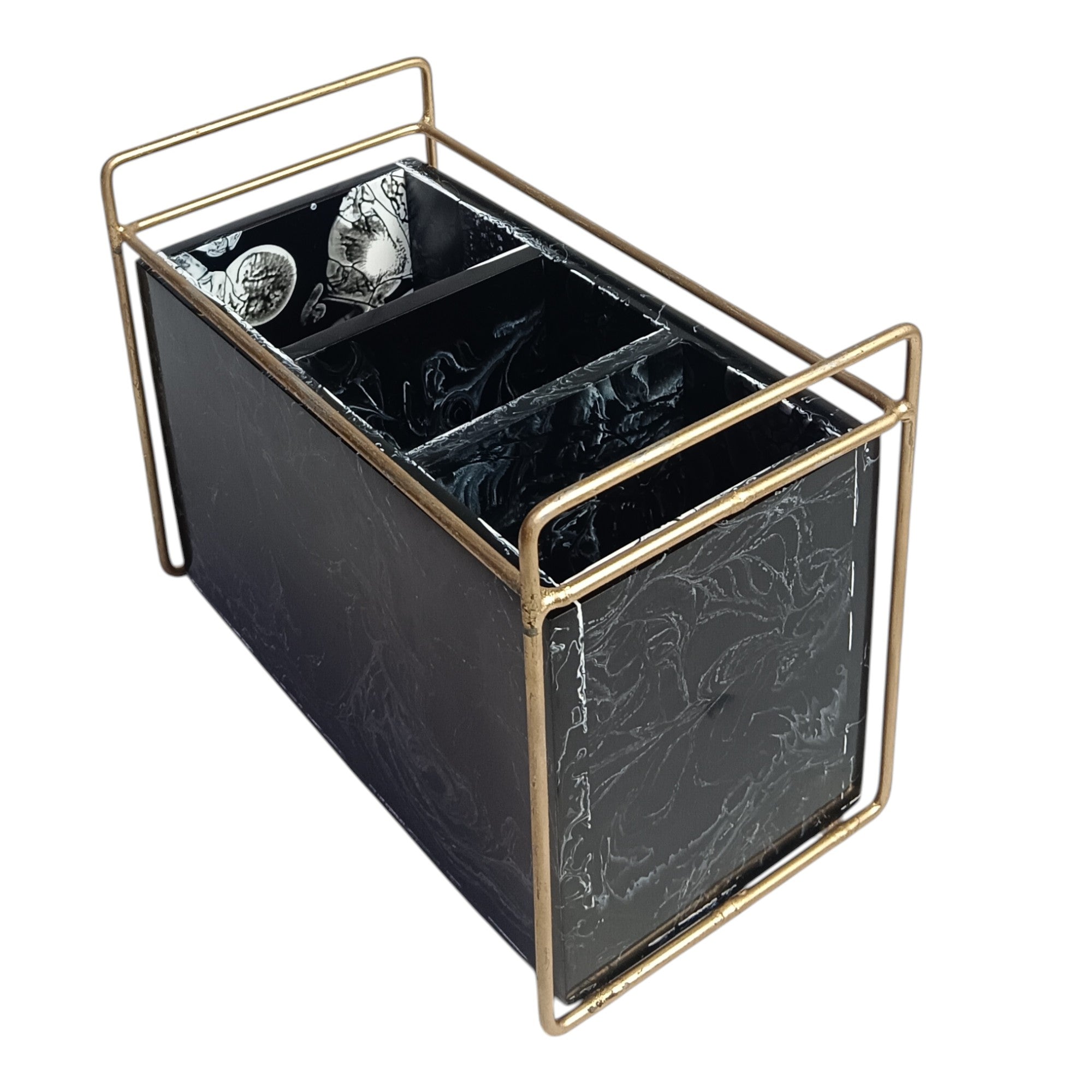 Luxury Textured Resin Cutlery Holder With Three Partition