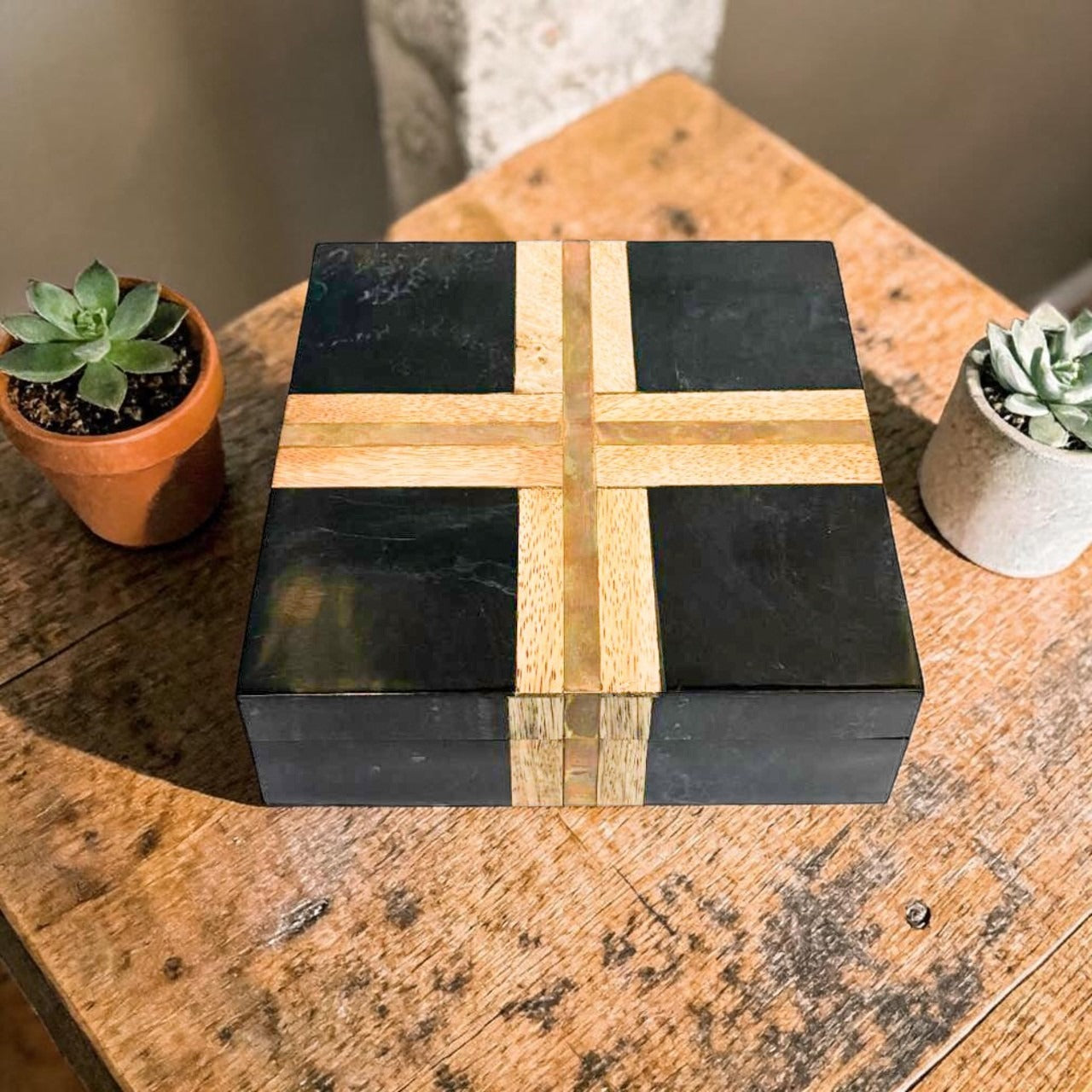 Wooden/Resin Jewellery Box
