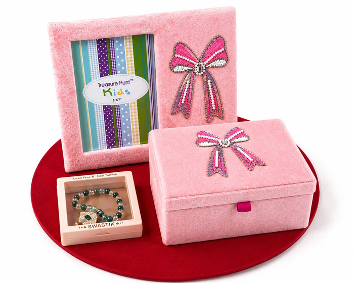 Rakshabandhan Exquisite Hand-Embroidered Rakhi Hamper