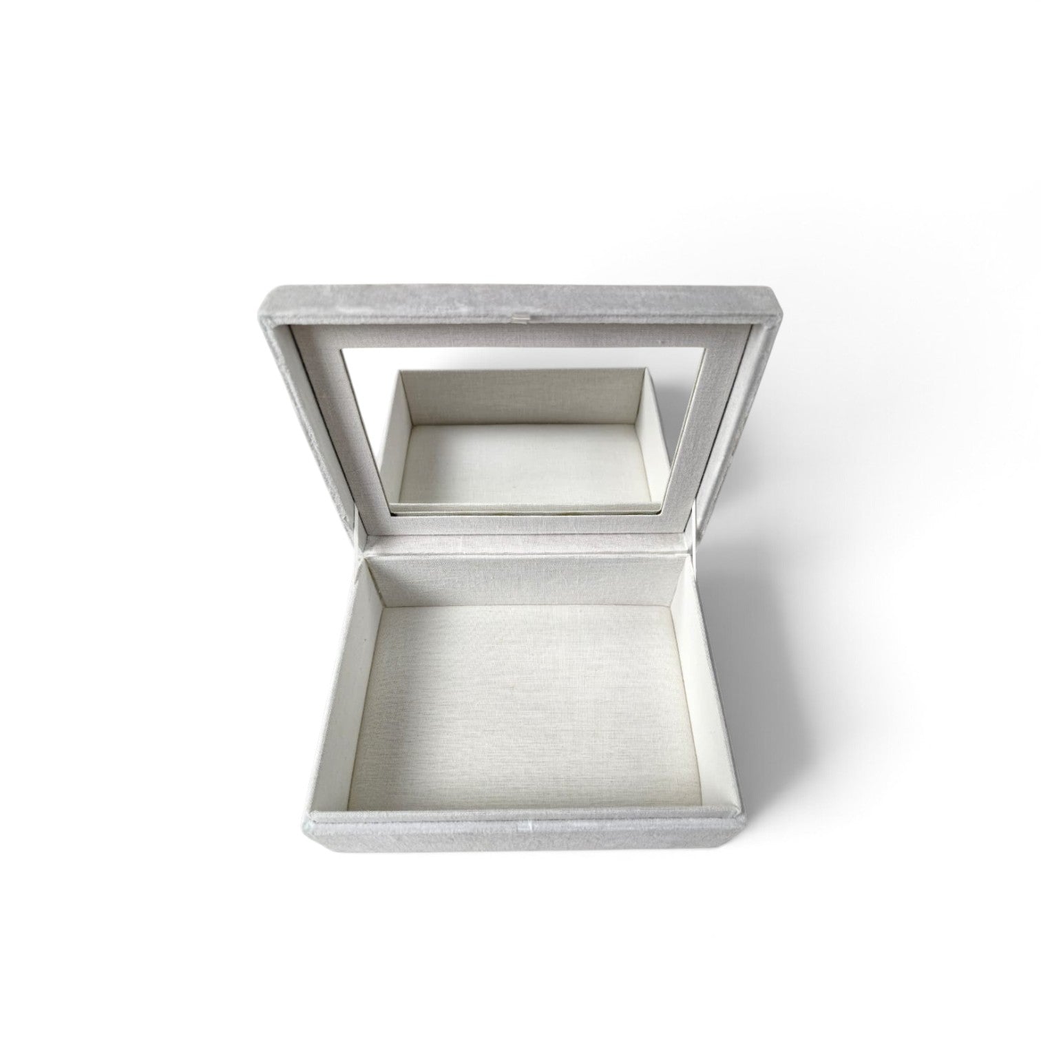 Velvet Jewellery Storage Box with Elegent Design
