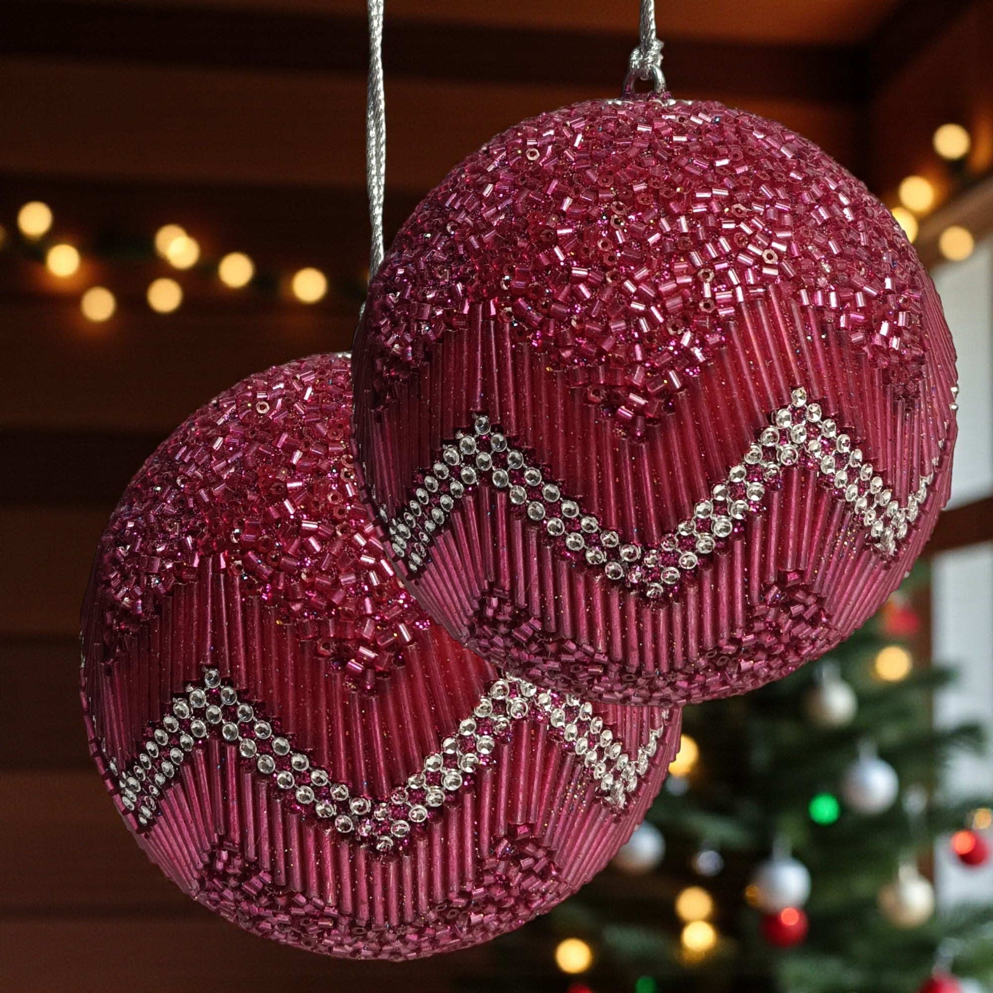  Set of 2 Christmas Tree Hanging Balls Ornaments 