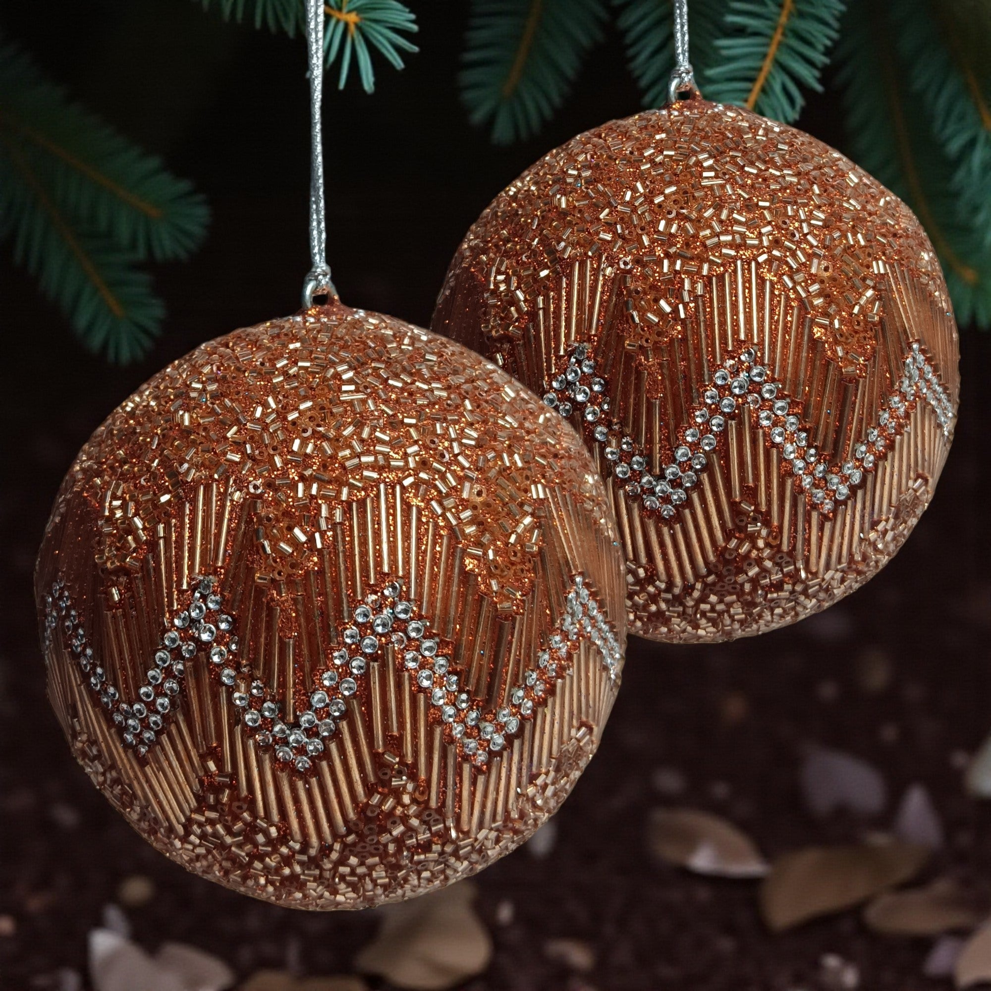  Set of 2 Christmas Tree Hanging Balls Ornaments 