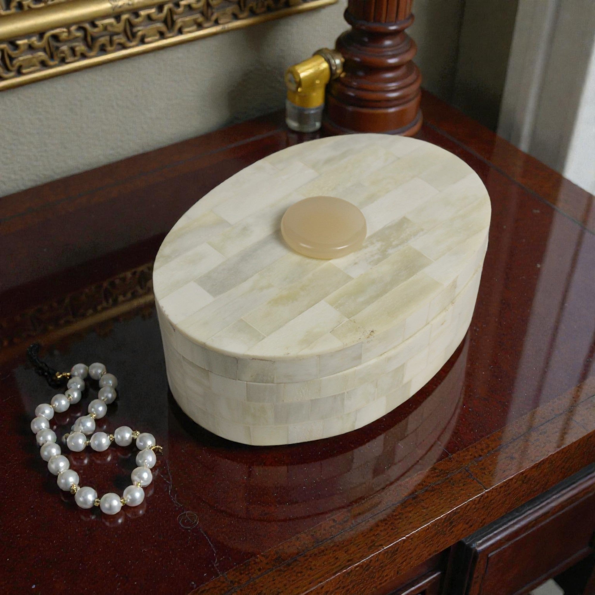 Vintage-Inspired Oval Inlay Jewelry Box