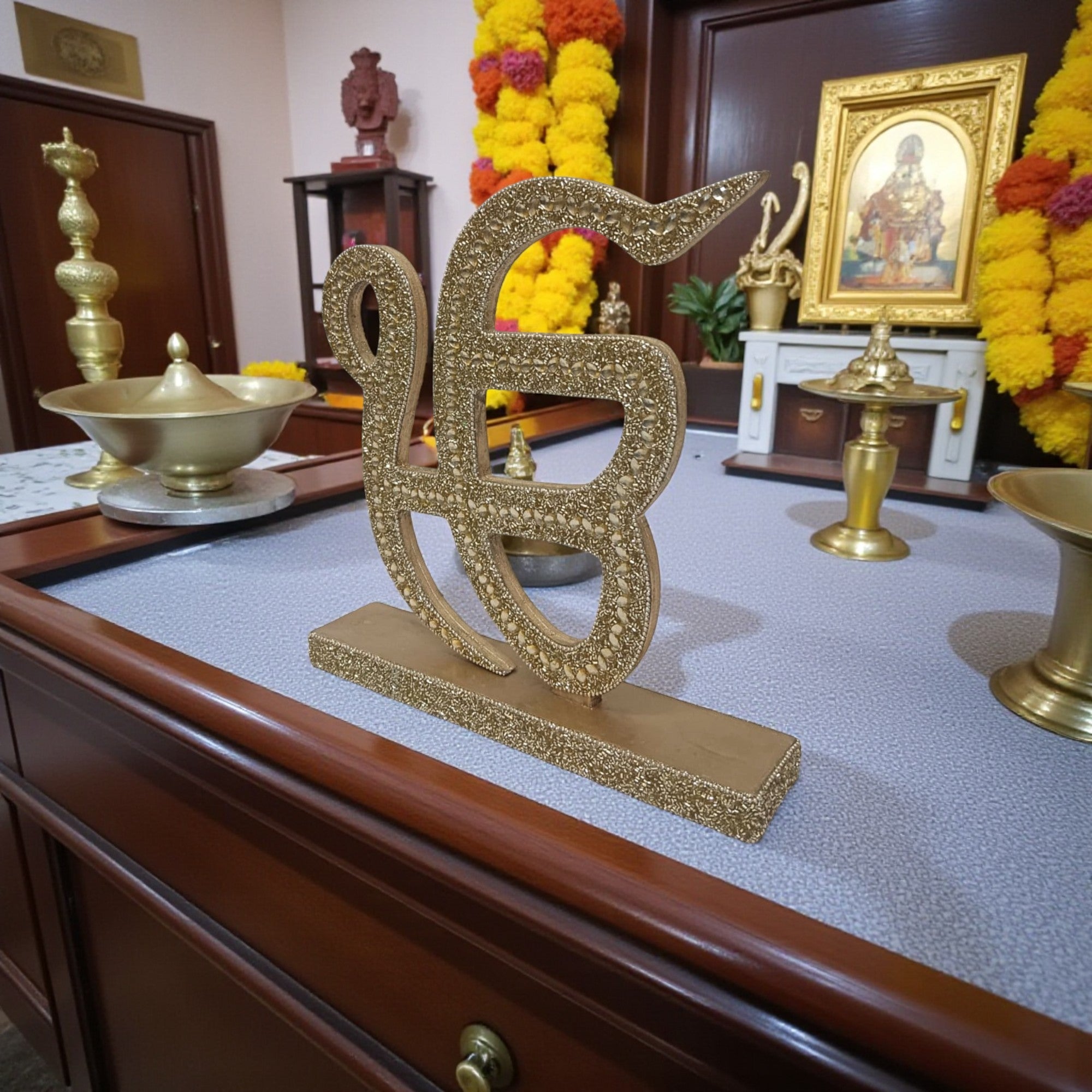 Golden Beaded "Ek Onkar" Table Top