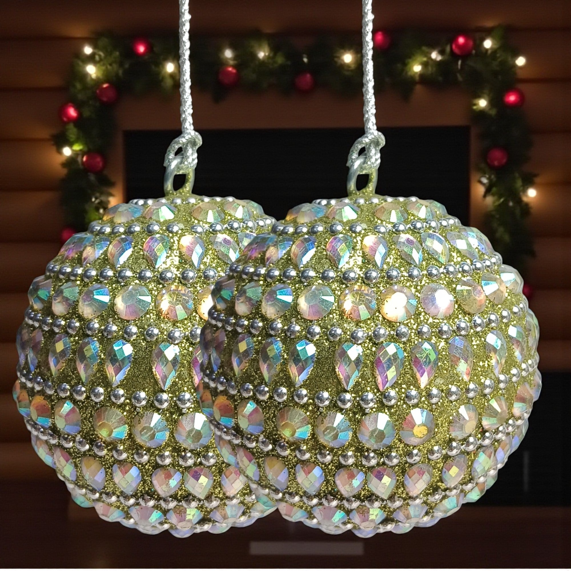  Set of 2 Beaded / Mirror Chips Balls Christmas Hangings 