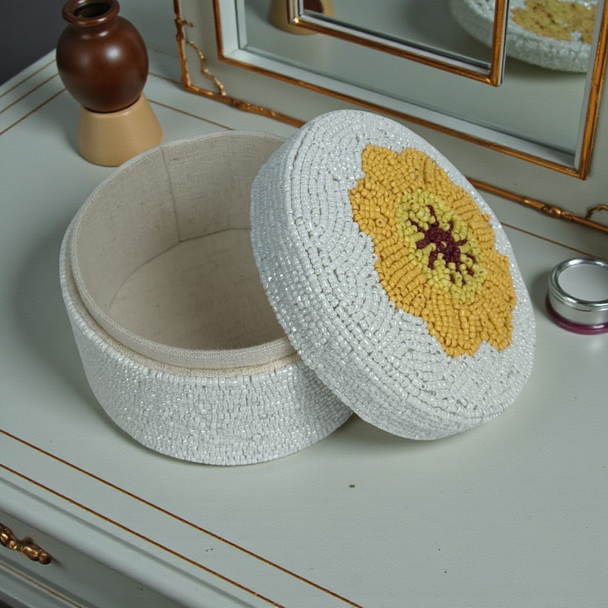 Hand-Beaded Round Jewelry Box with Yellow Sunflower Motif and White Seed Beads