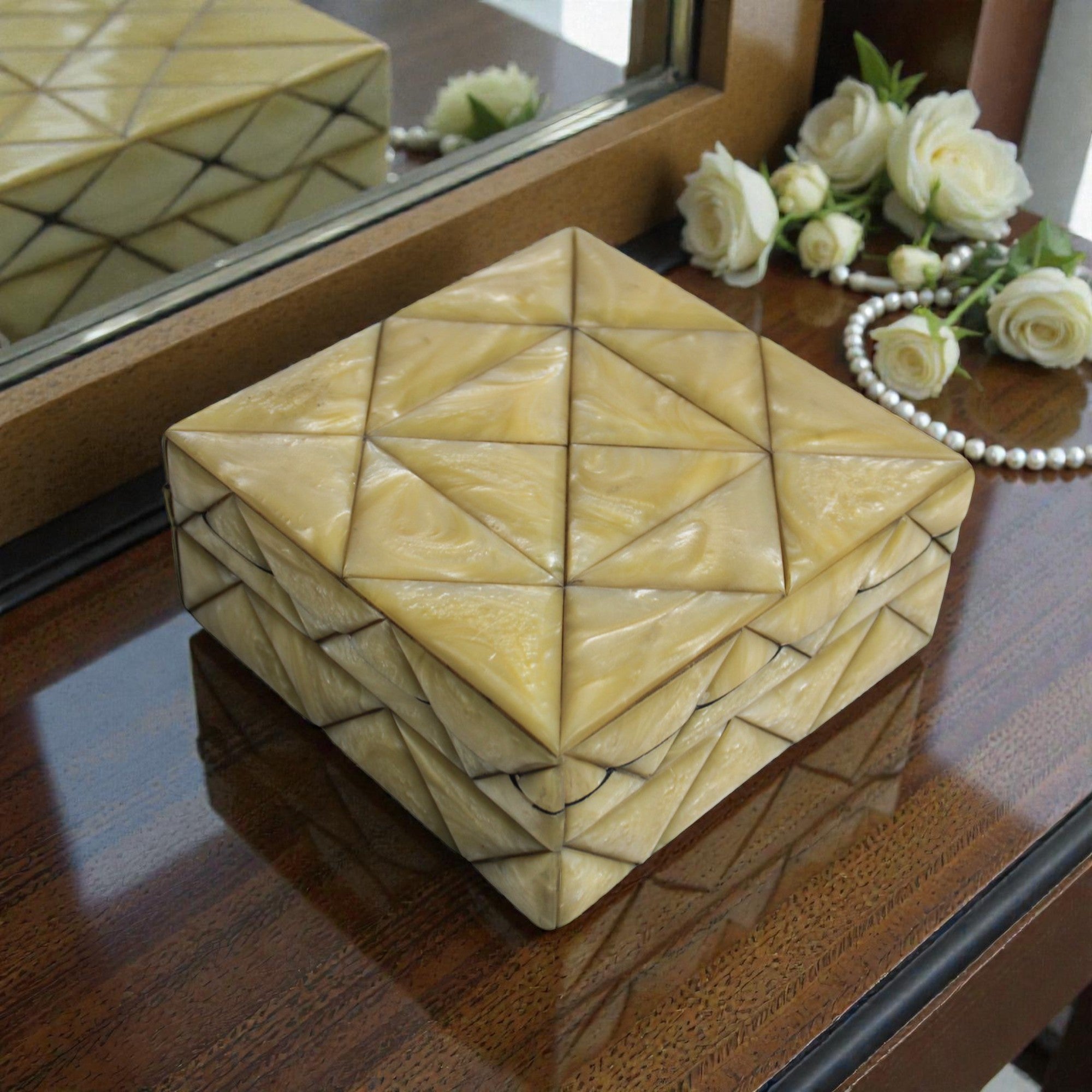 Art Deco-Inspired Honey Resin Geometric Jewellery Box
