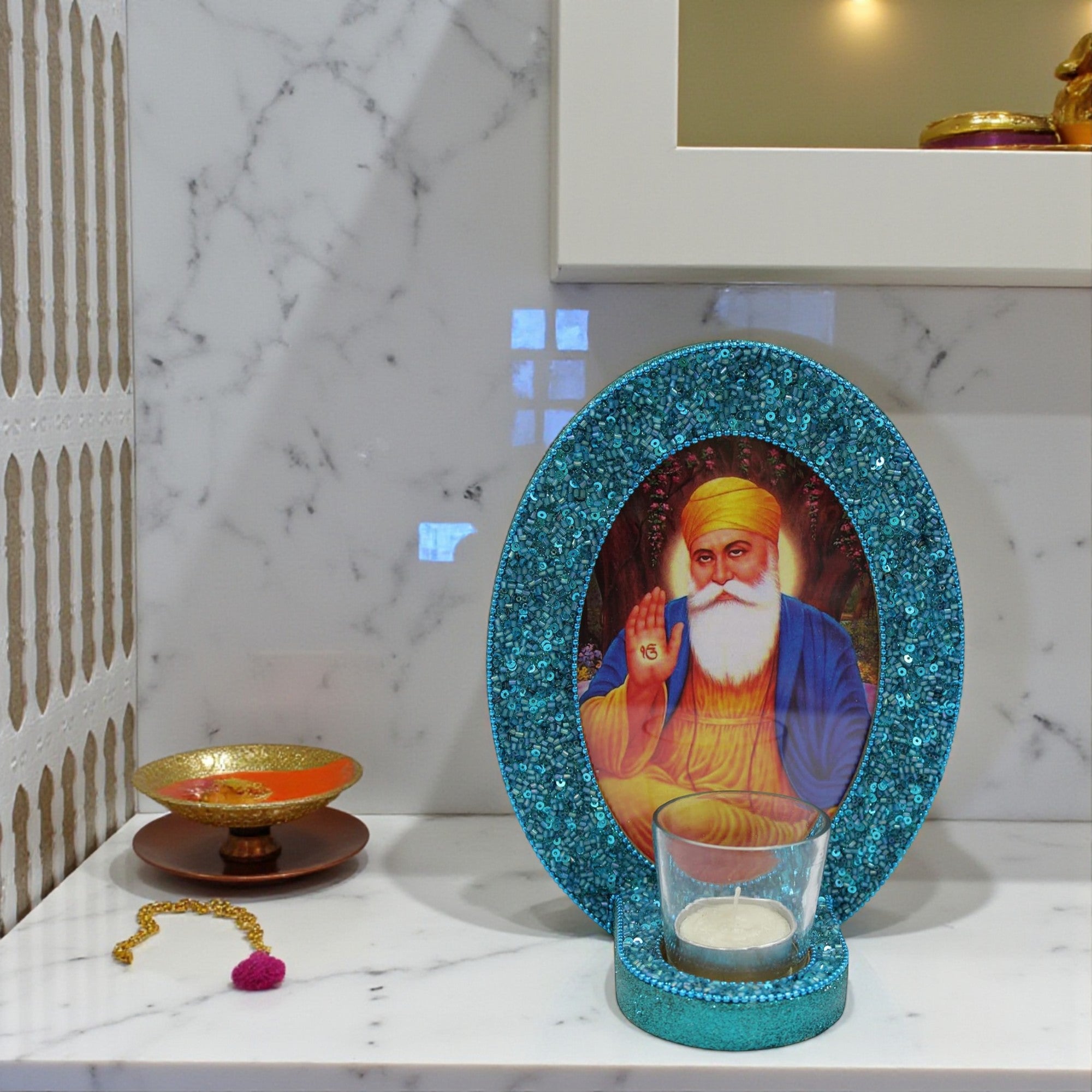 Guru Nanak Dev ji Photo Frame Table Top with T-Light