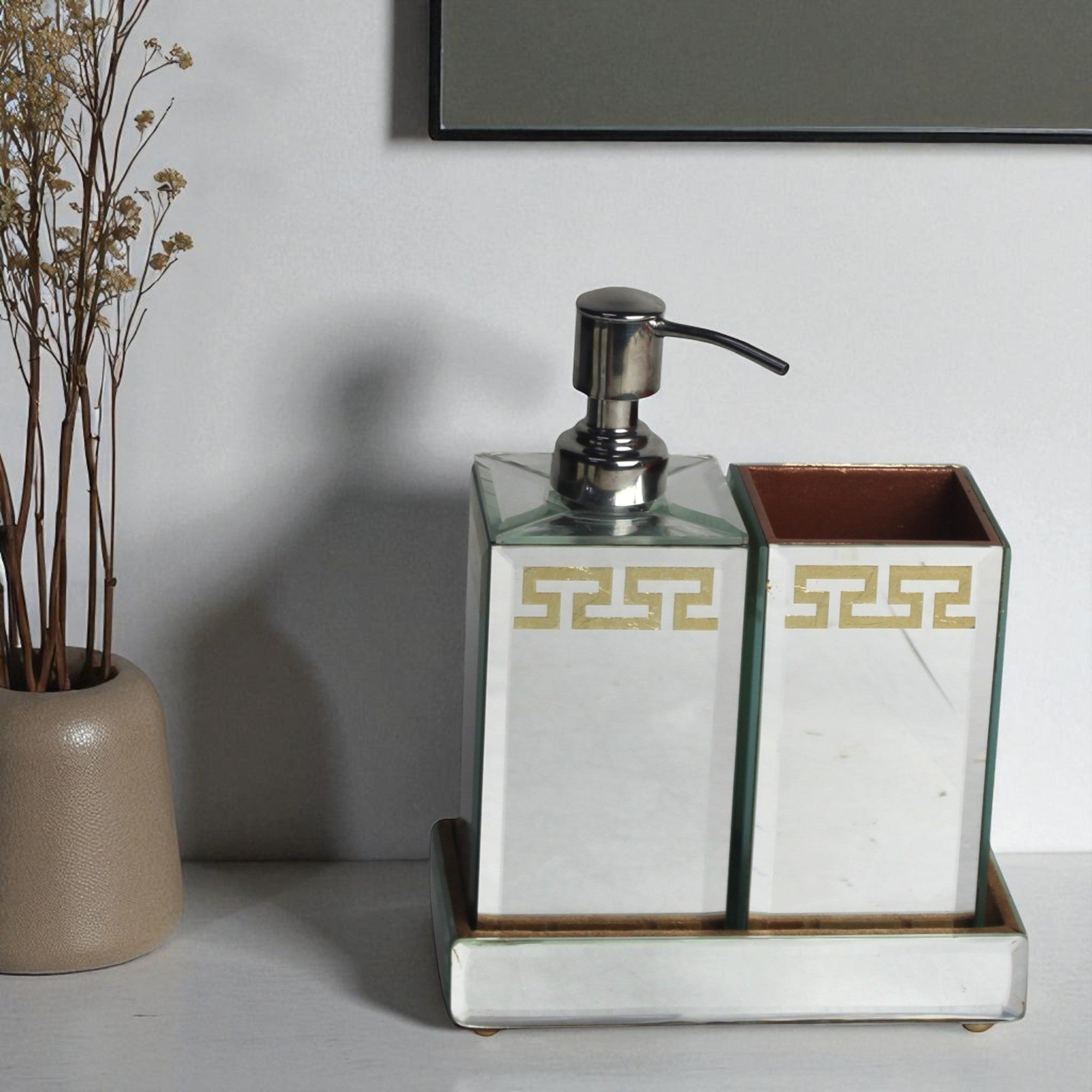 Two-Pieces Modern Bathroom Accessory Set