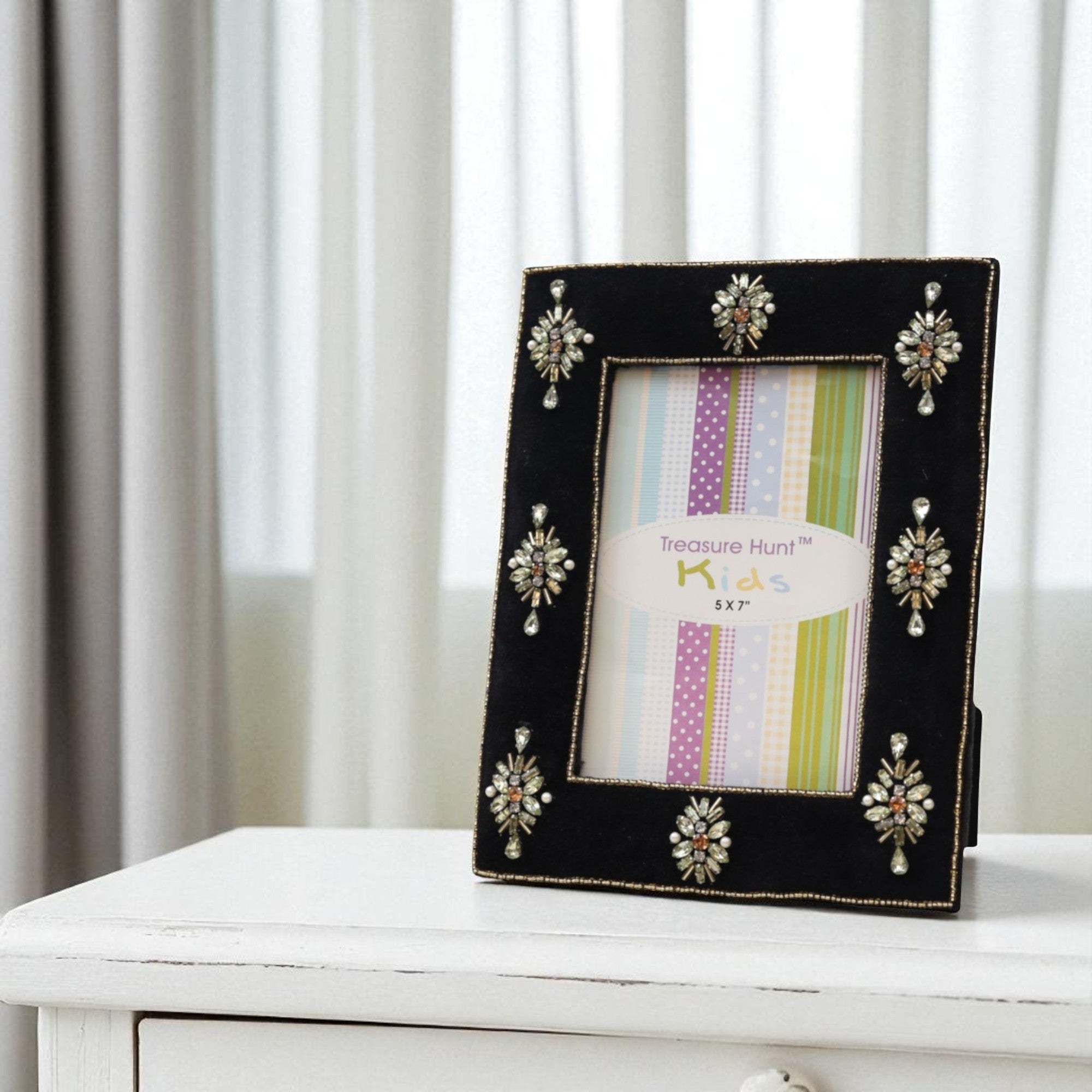 Embroidered Black Picture Frame 4*6 Inch