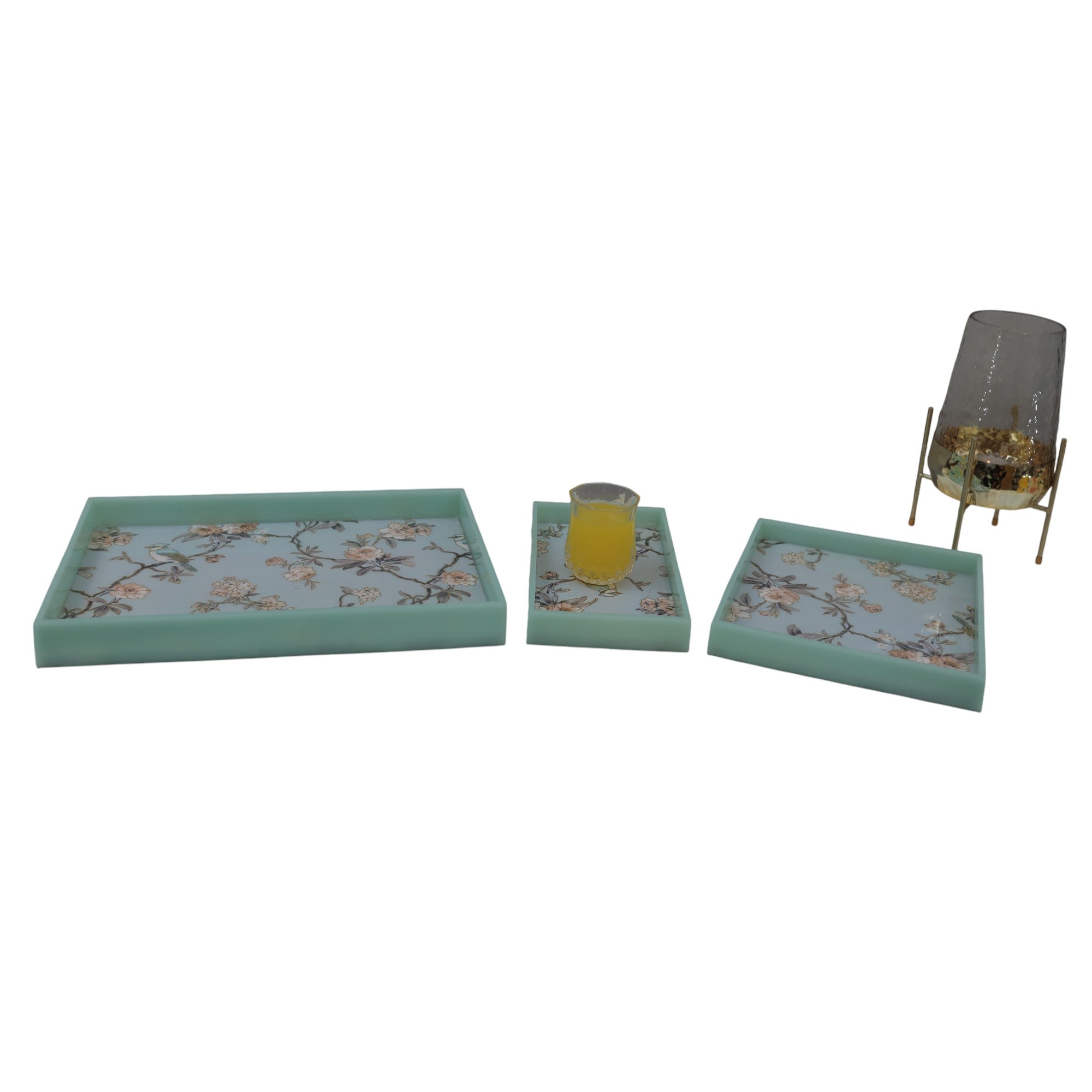 Elegant Set of 3 Handcrafted Design Trays